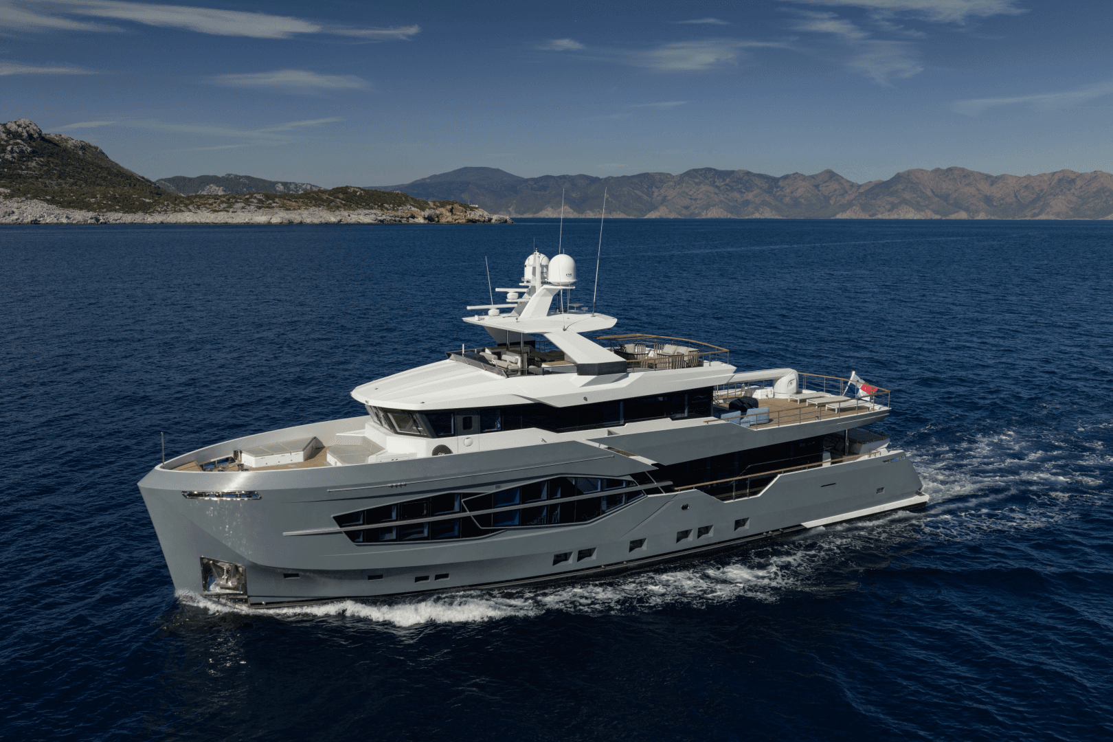 2019 Numarine 32XP