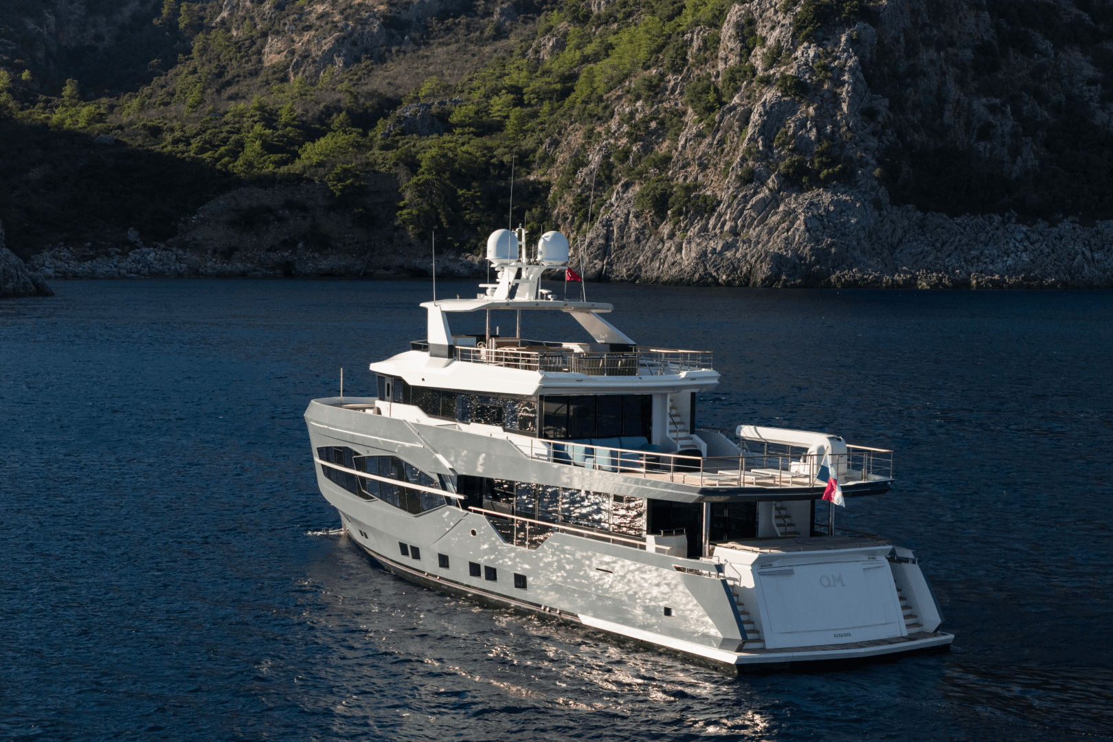 2019 Numarine 32XP