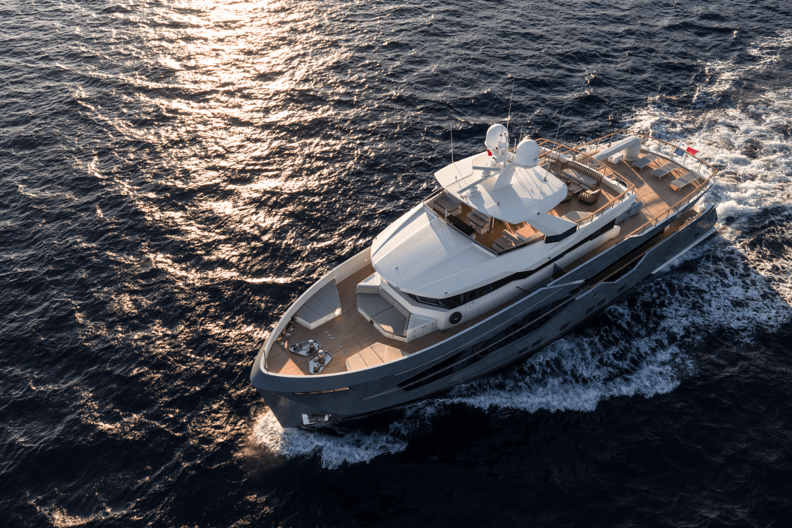 2019 Numarine 32XP