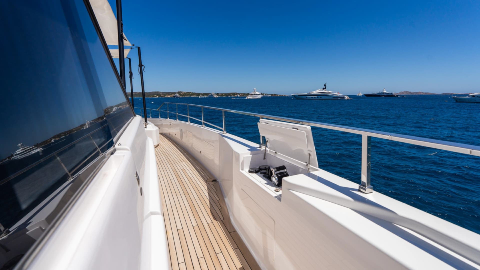 2024 Custom Line Navetta 33