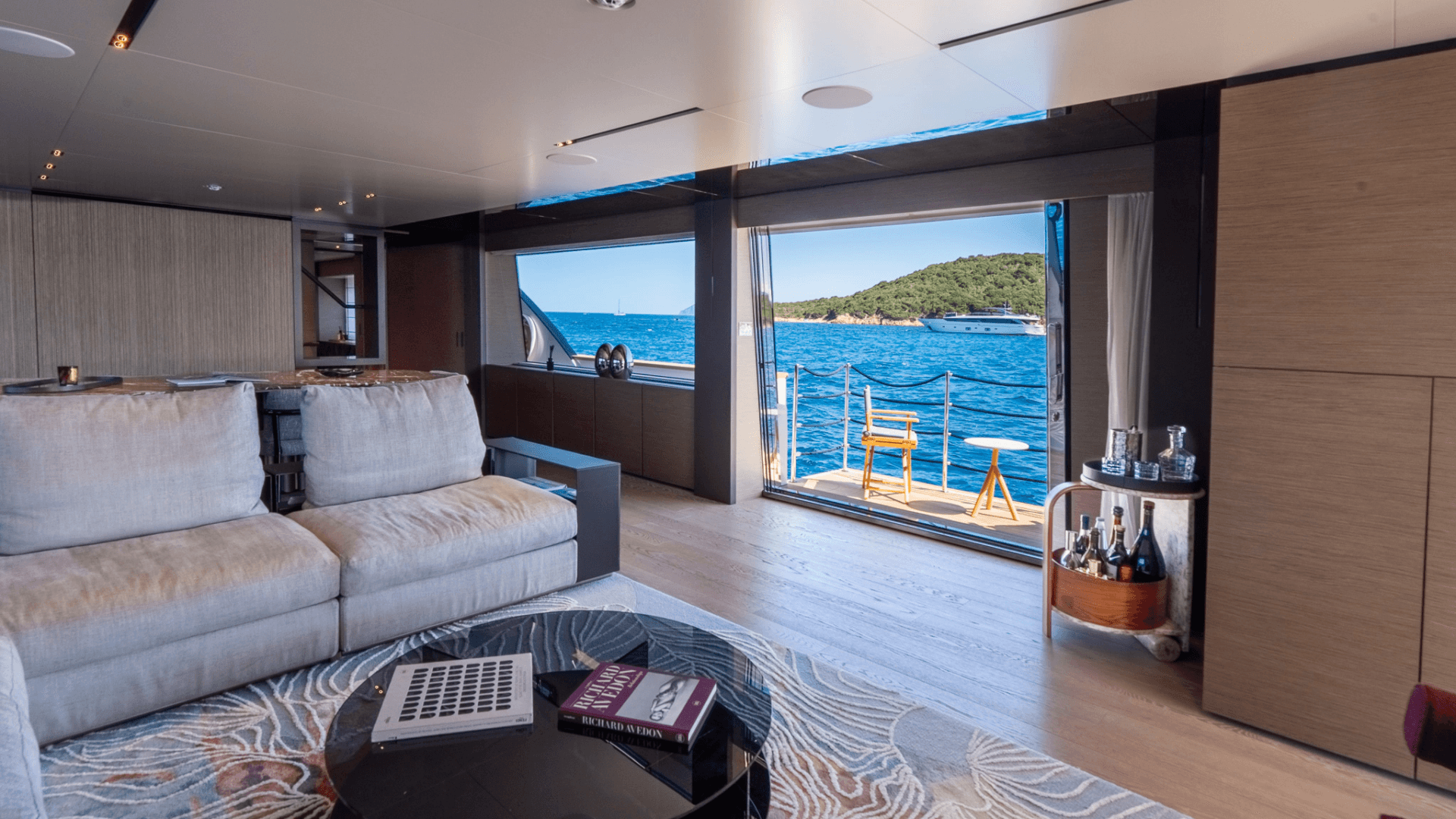 2024 Custom Line Navetta 33