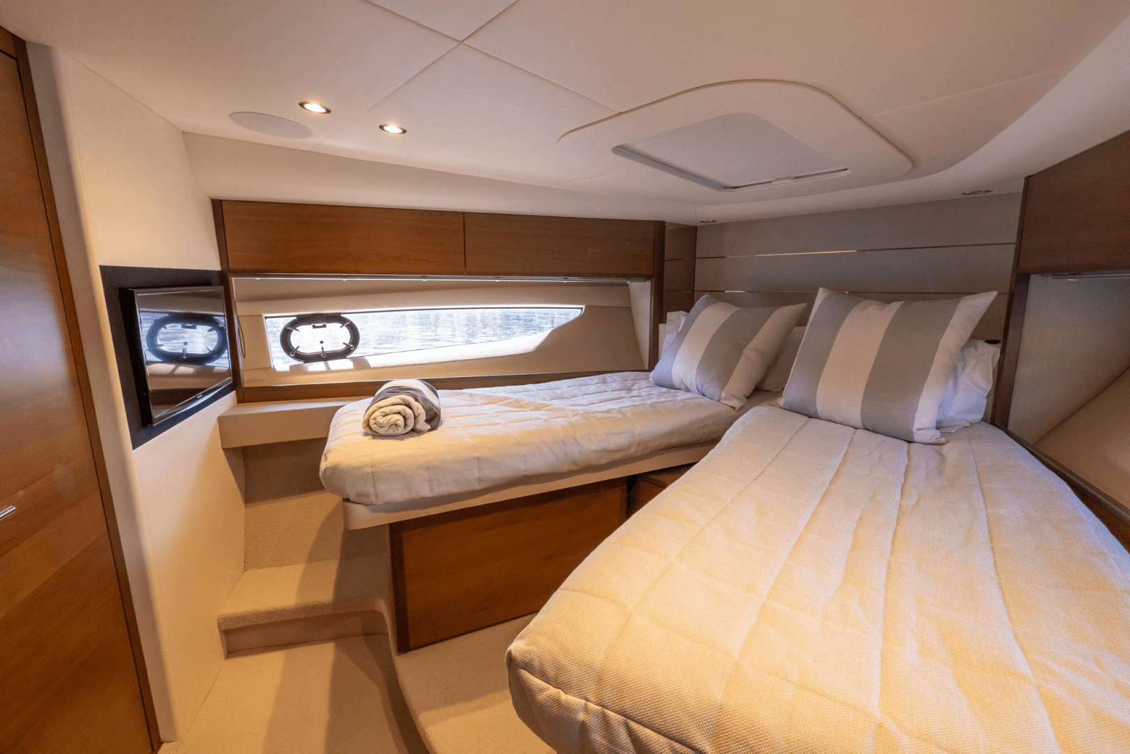 2020 Princess V50