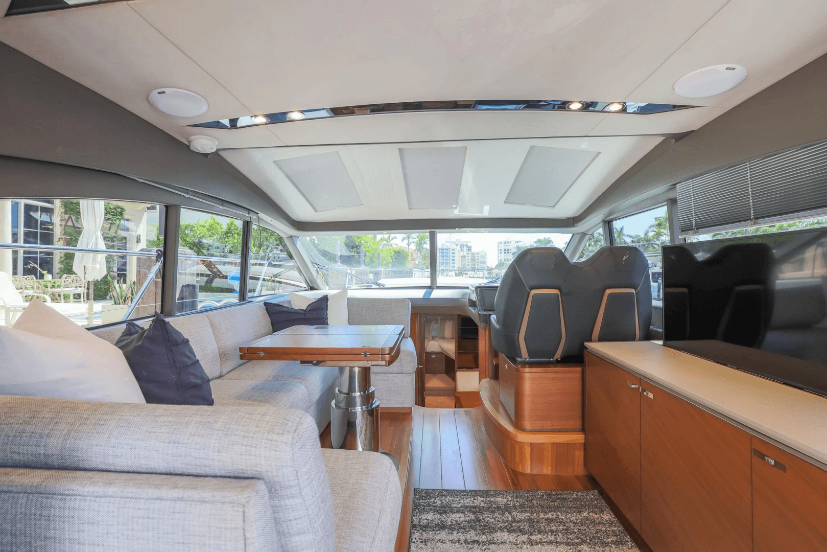 2020 Princess V50