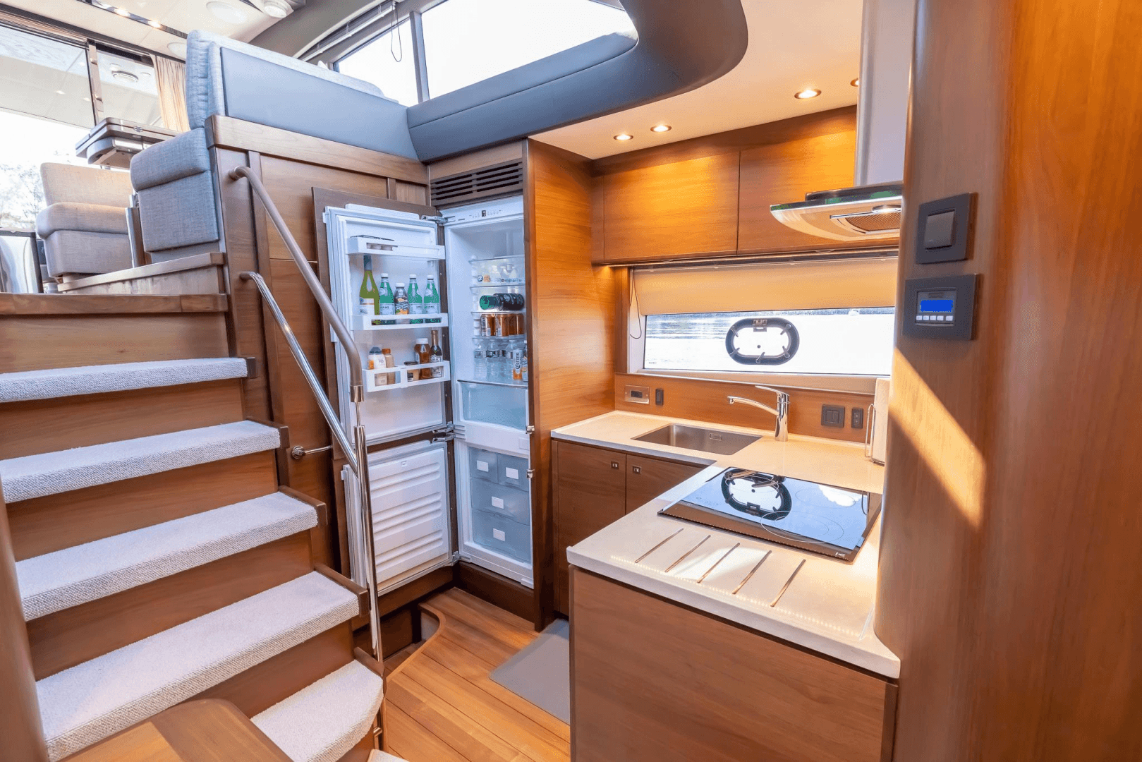 2020 Princess V50