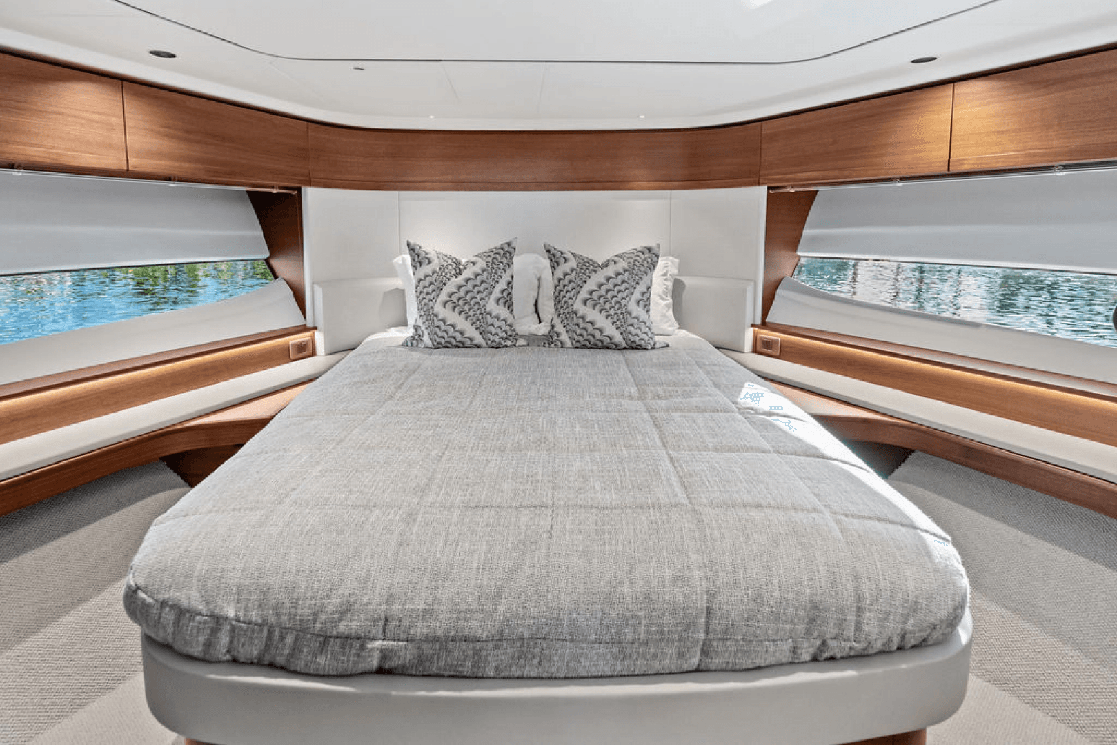 2025 Princess F65