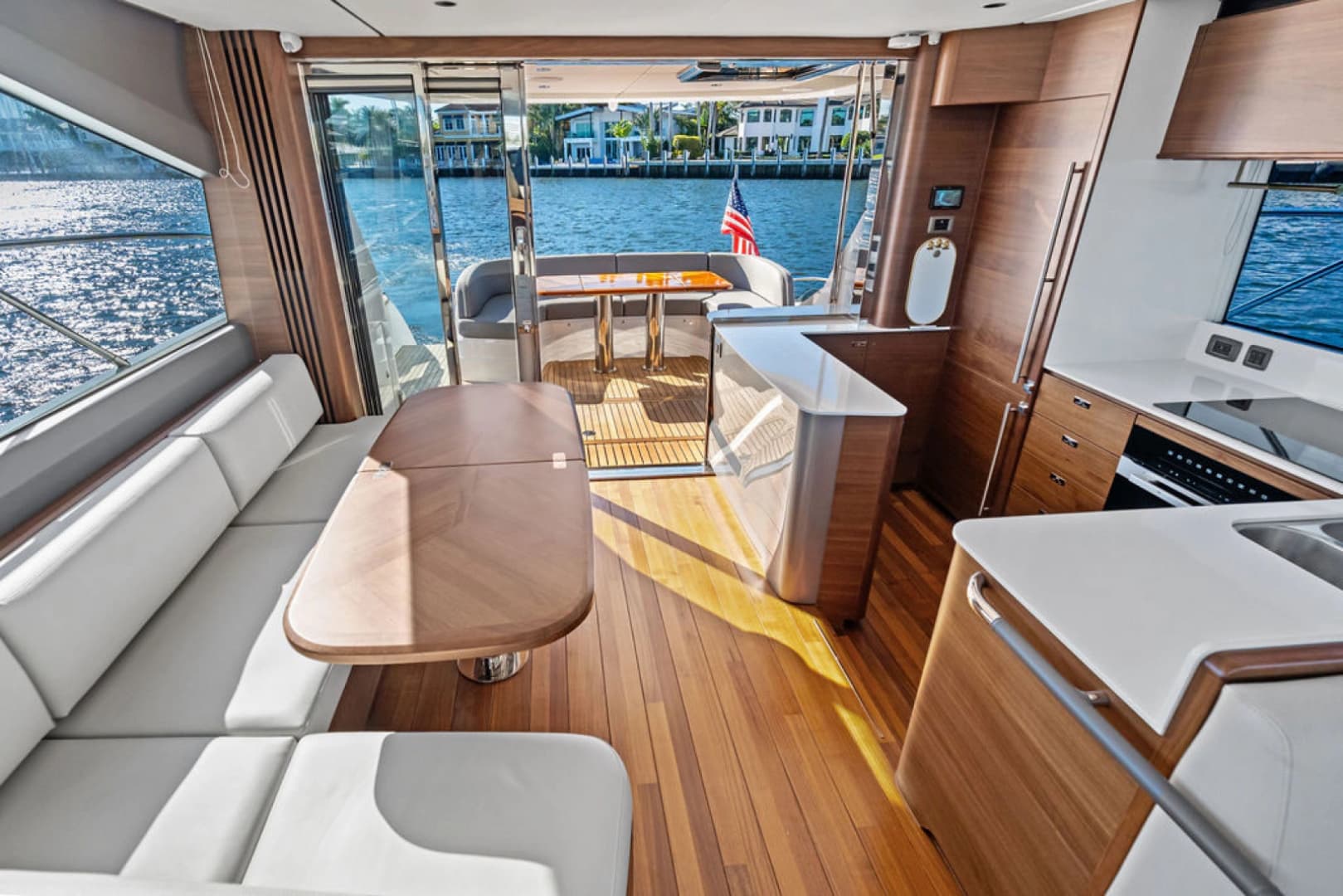 2025 Princess F65