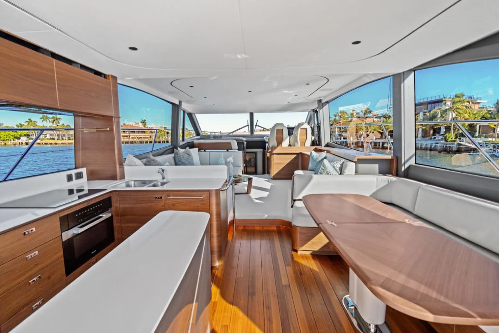 2025 Princess F65