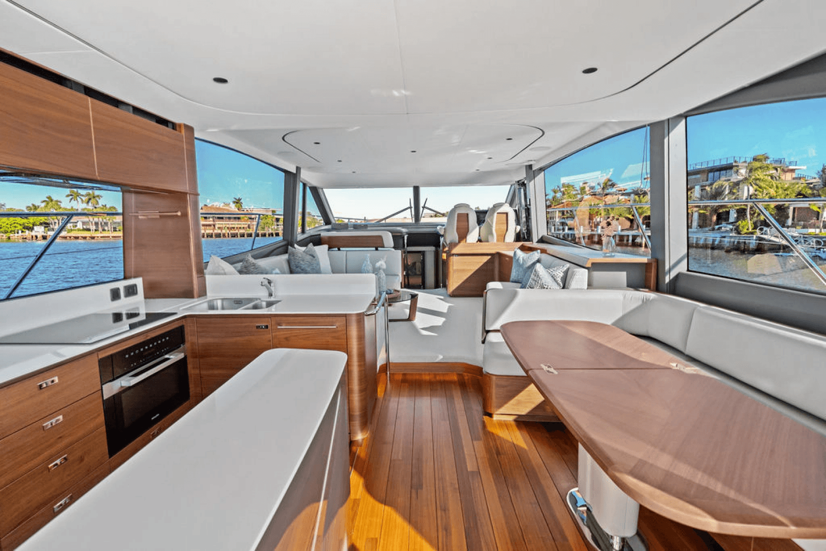 2025 Princess F65
