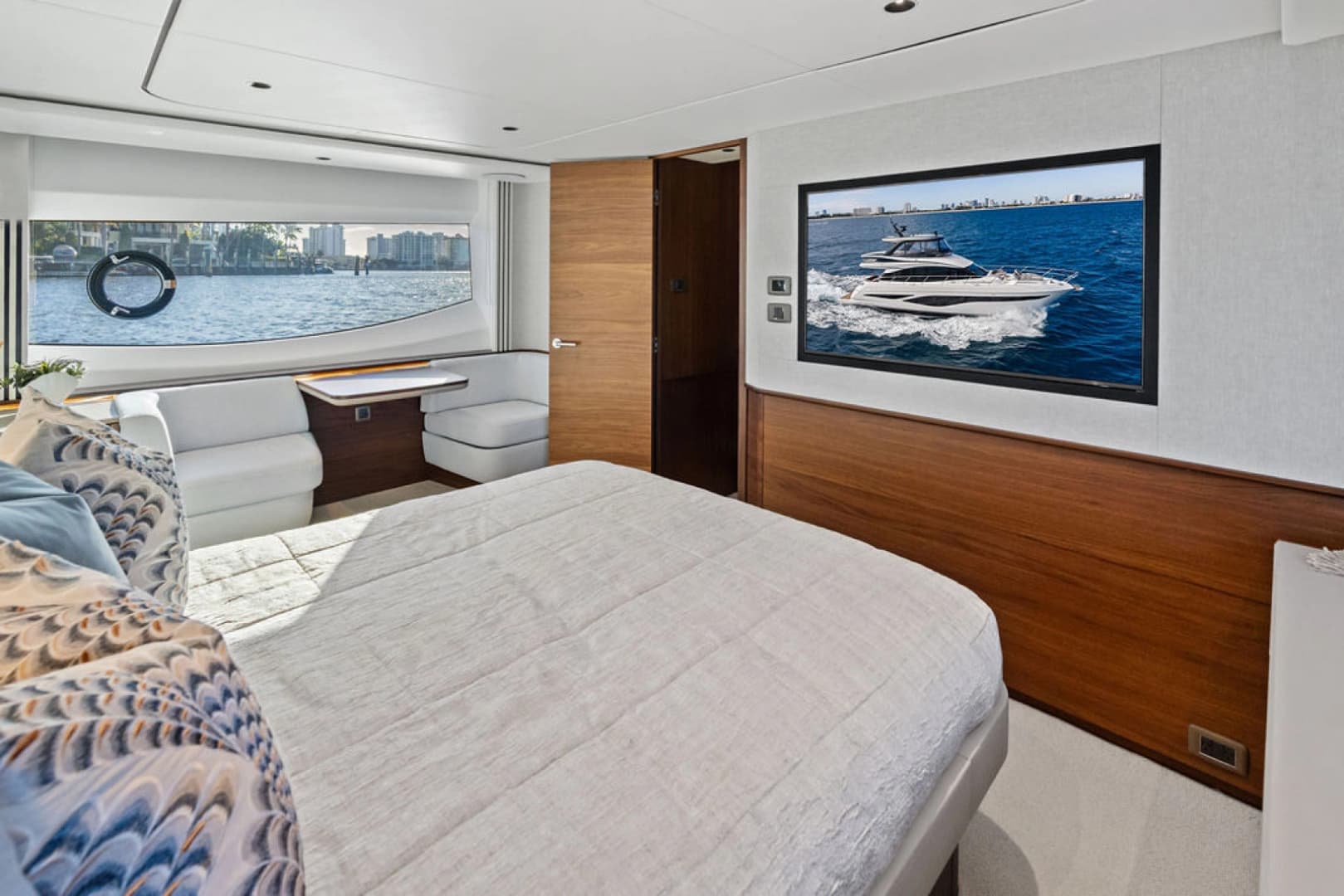 2025 Princess F65
