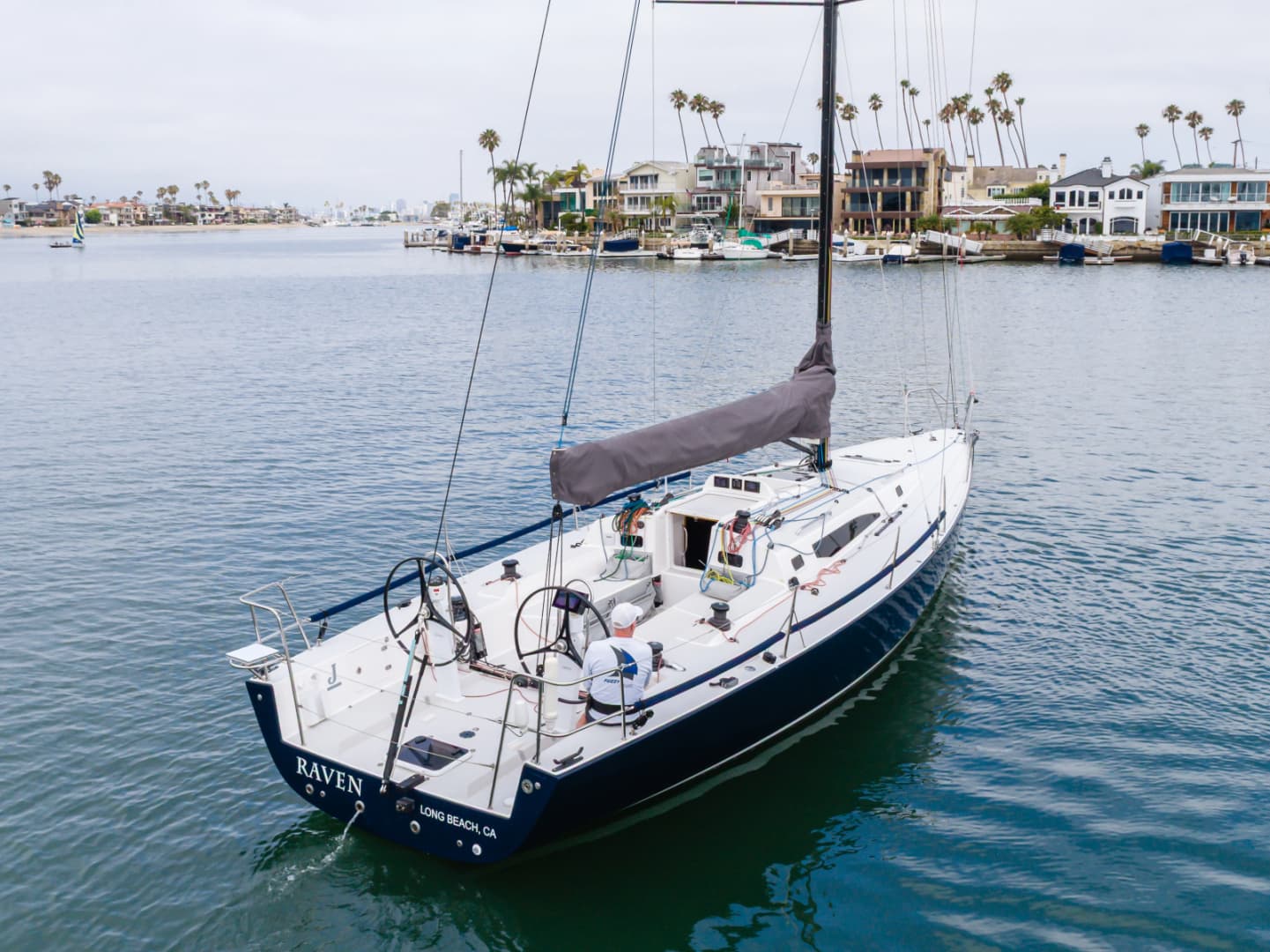 2019 J Boats J/121