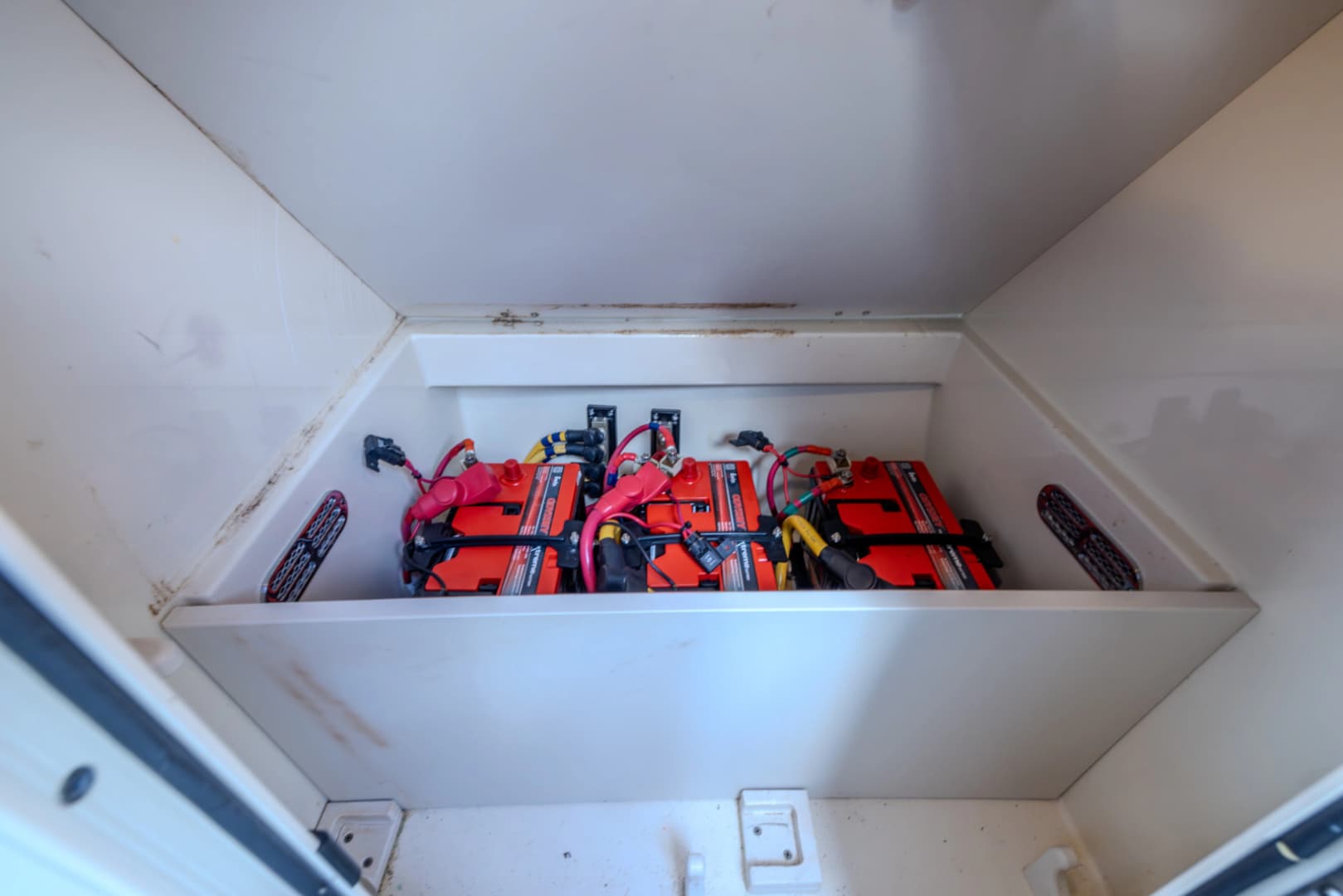 2019 Chris-Craft Calypso 30
