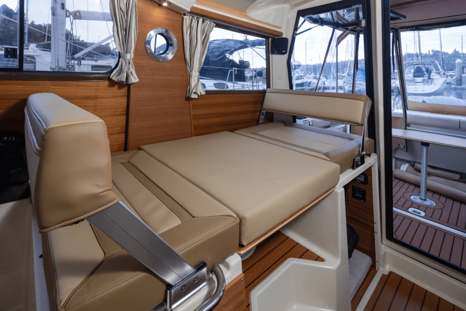 2024 Ranger Tugs R27 Luxury Edition