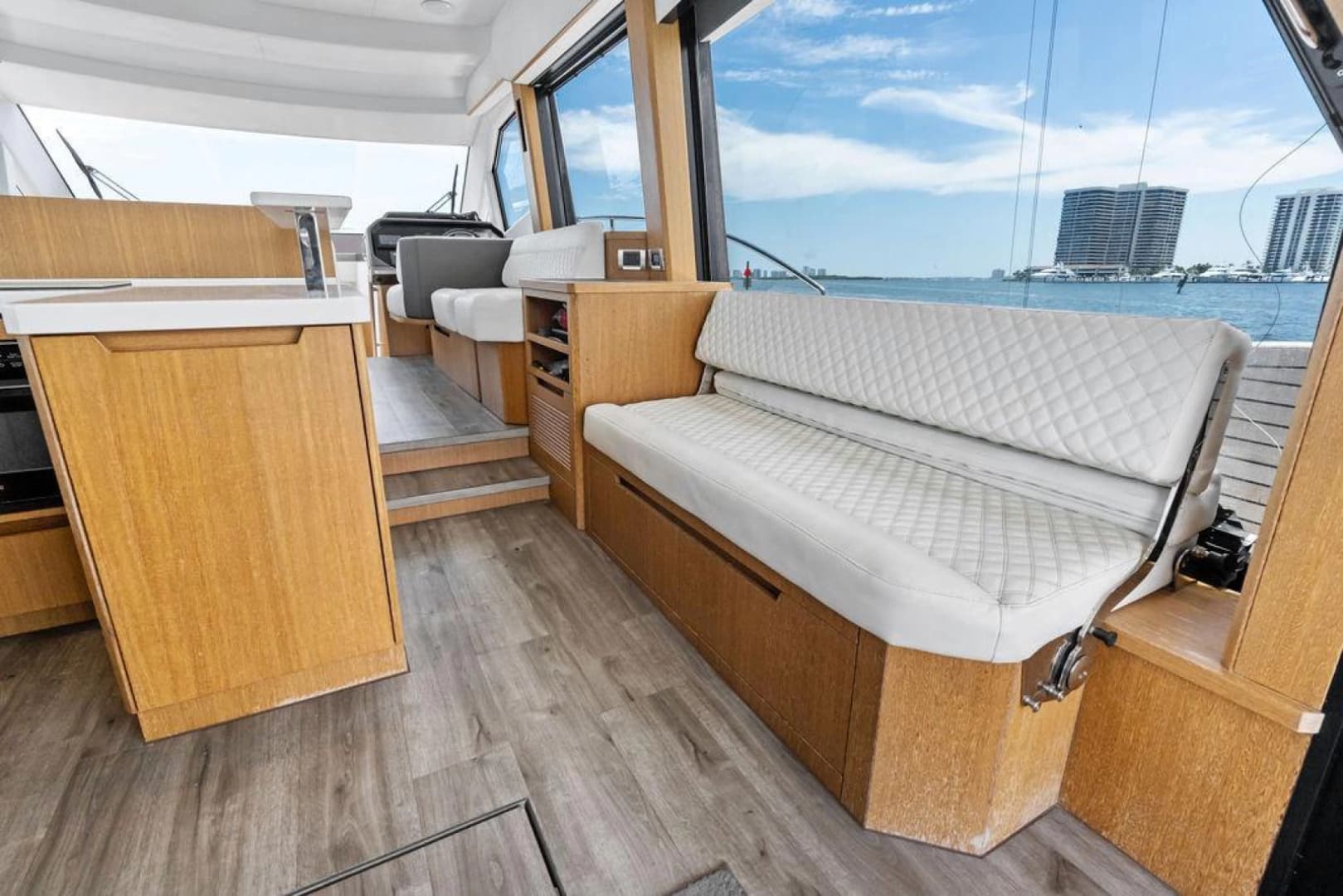 2019 Galeon 500 Fly