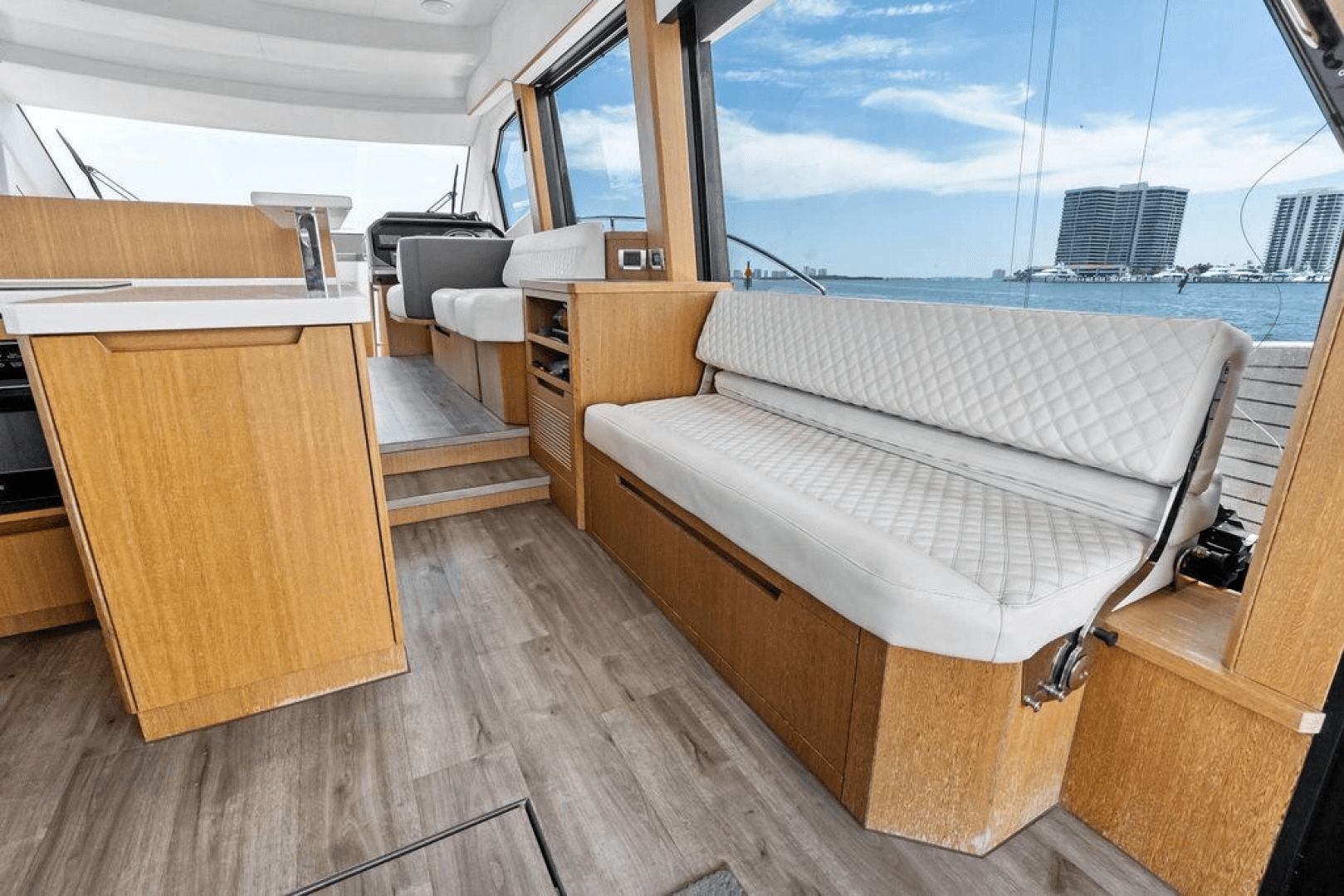 2019 Galeon 500 Fly