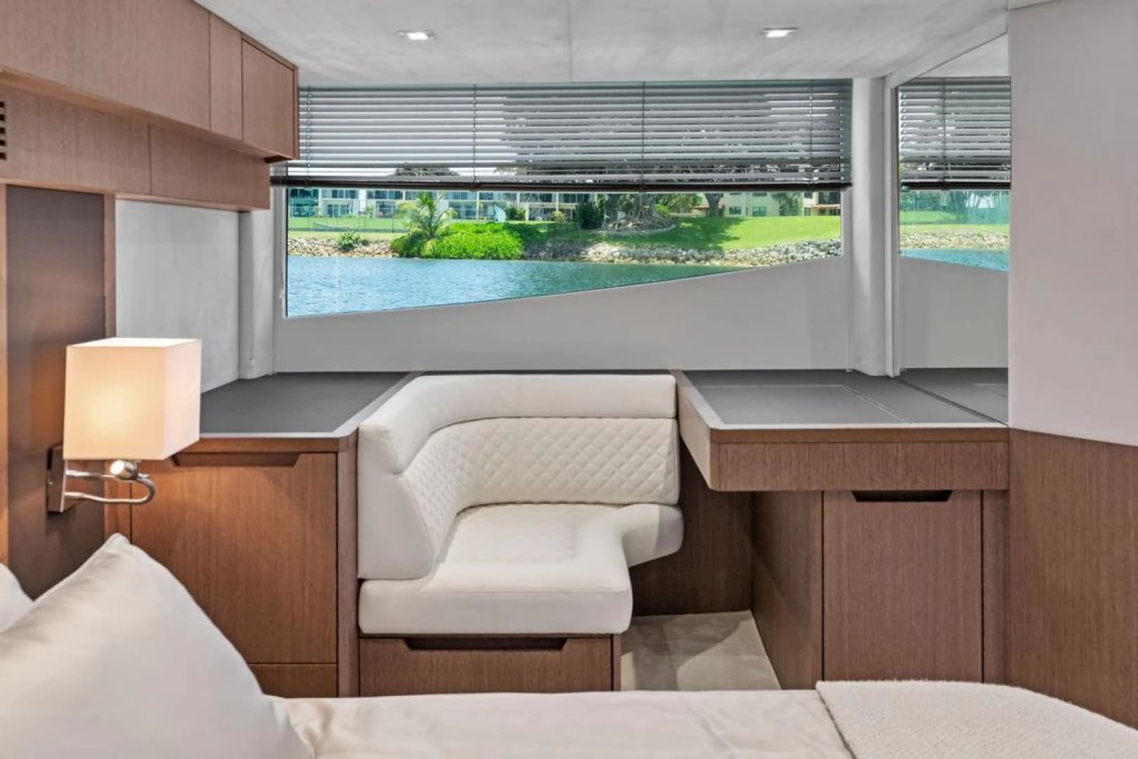 2019 Galeon 500 Fly