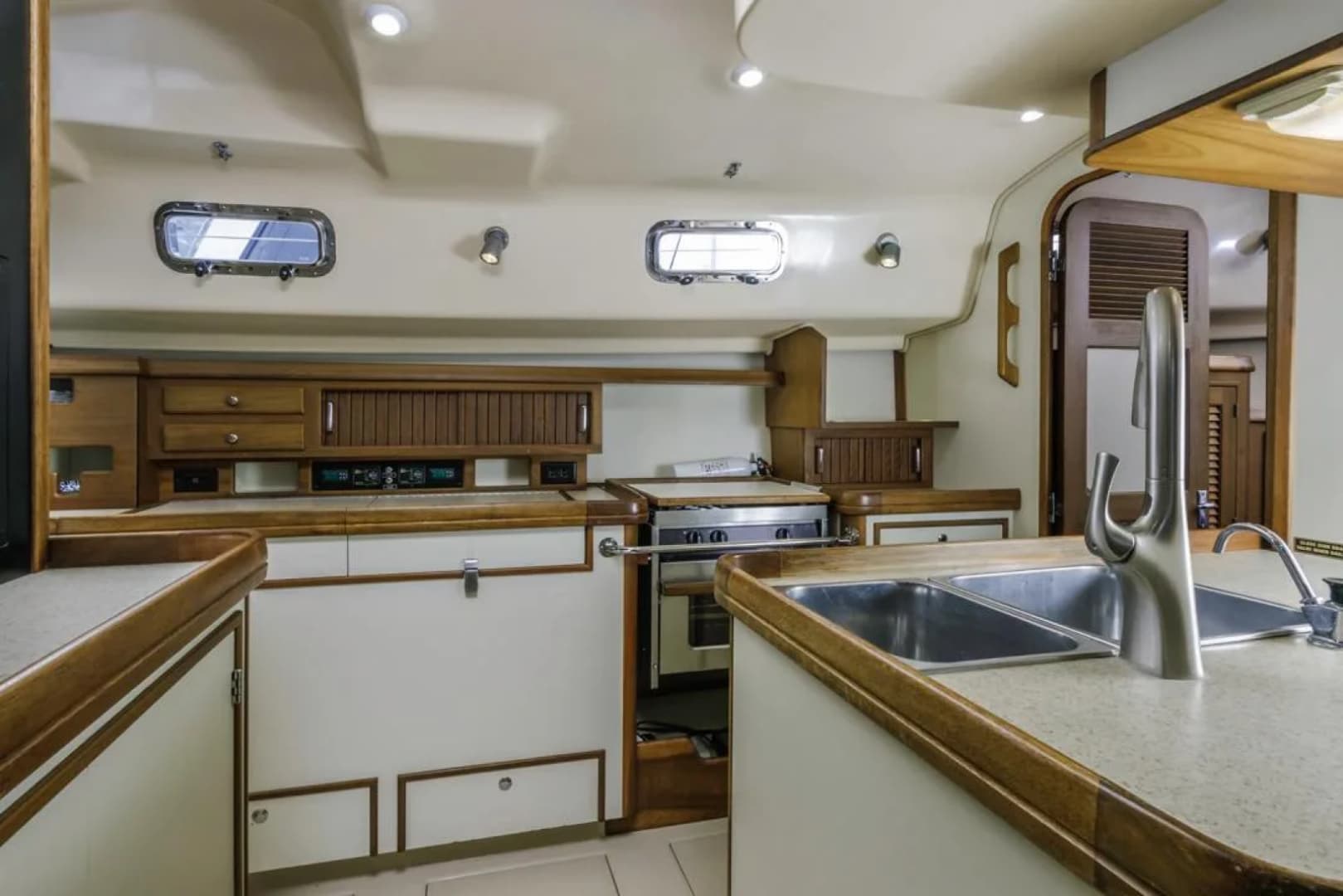 2007 Island Packet SP Cruiser