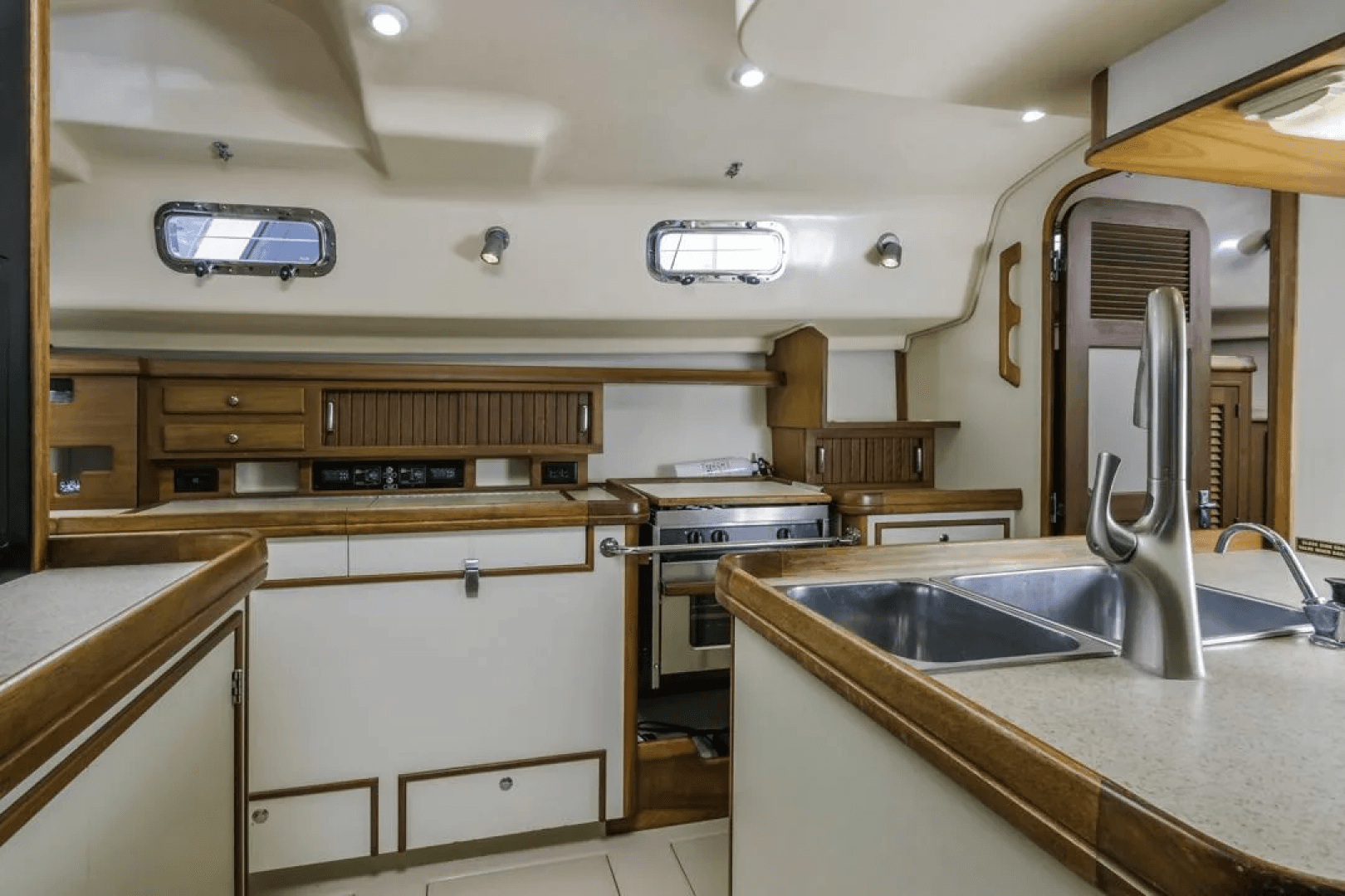 2007 Island Packet SP Cruiser