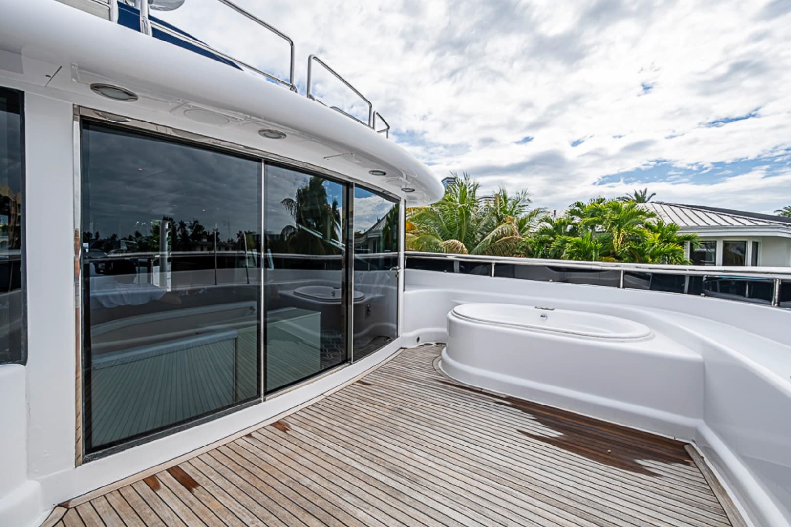 1994 Benetti Trideck
