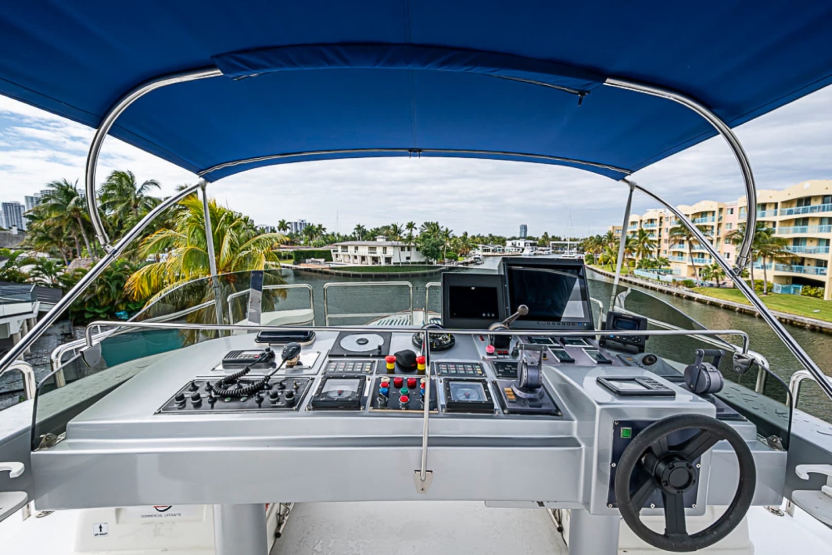 1994 Benetti Trideck