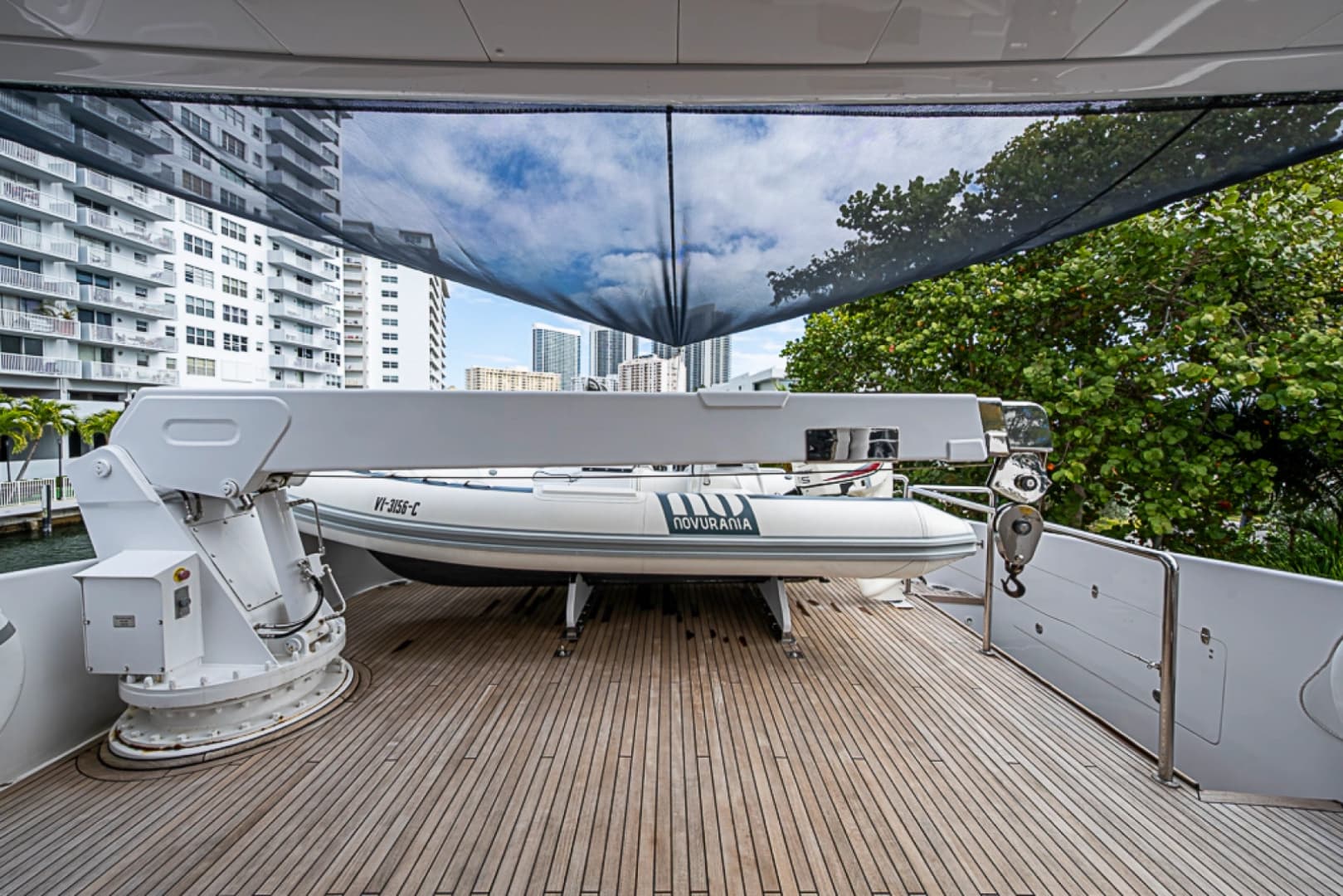 1994 Benetti Trideck