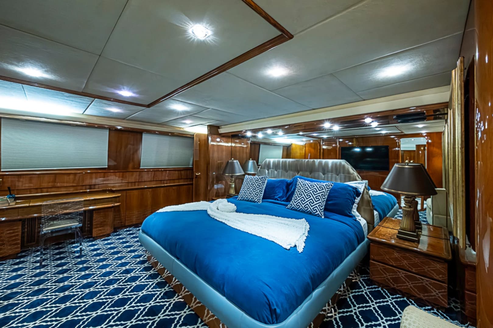1994 Benetti Trideck