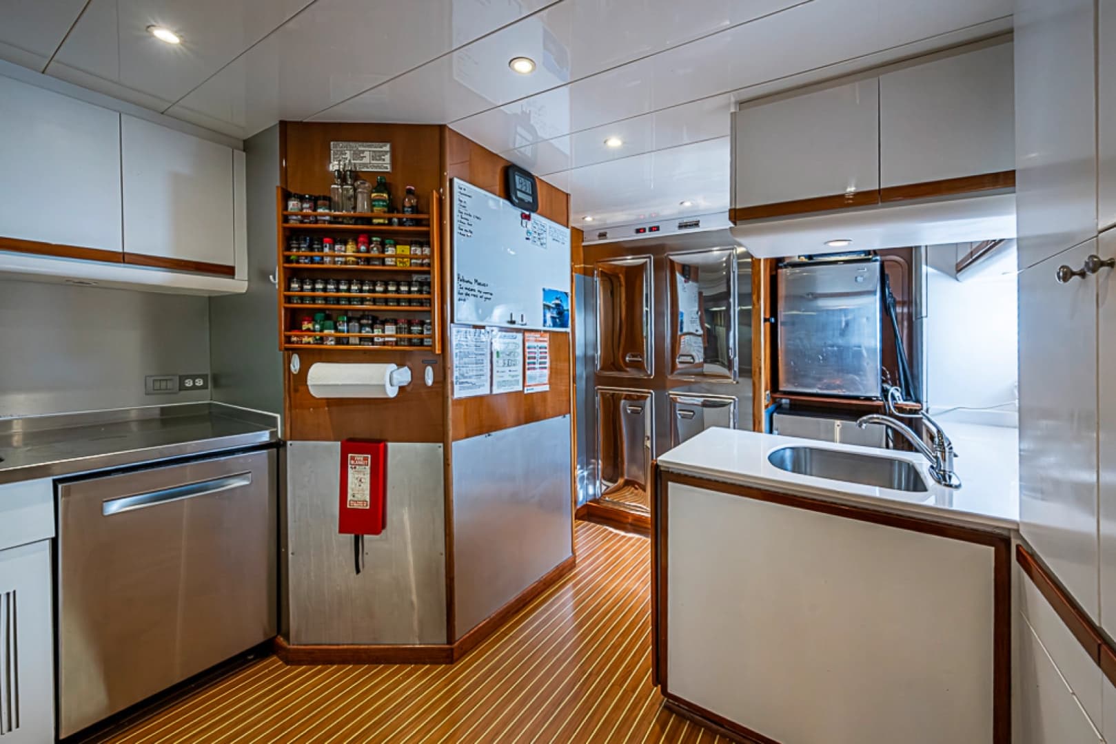 1994 Benetti Trideck