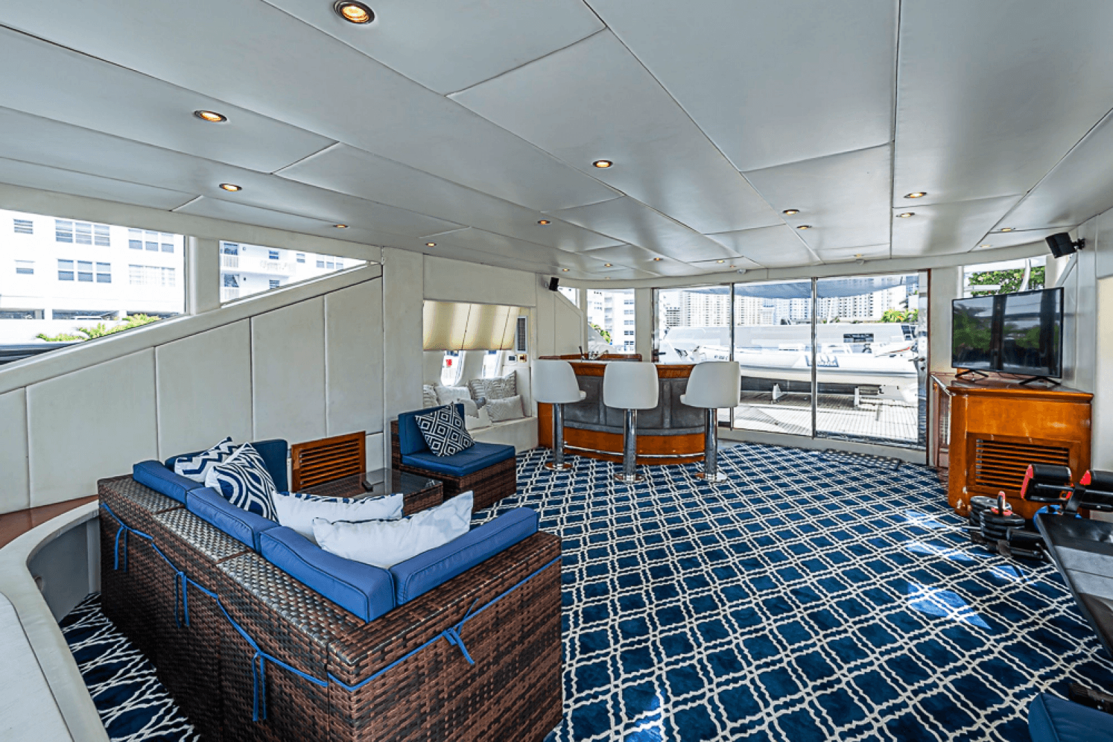 1994 Benetti Trideck