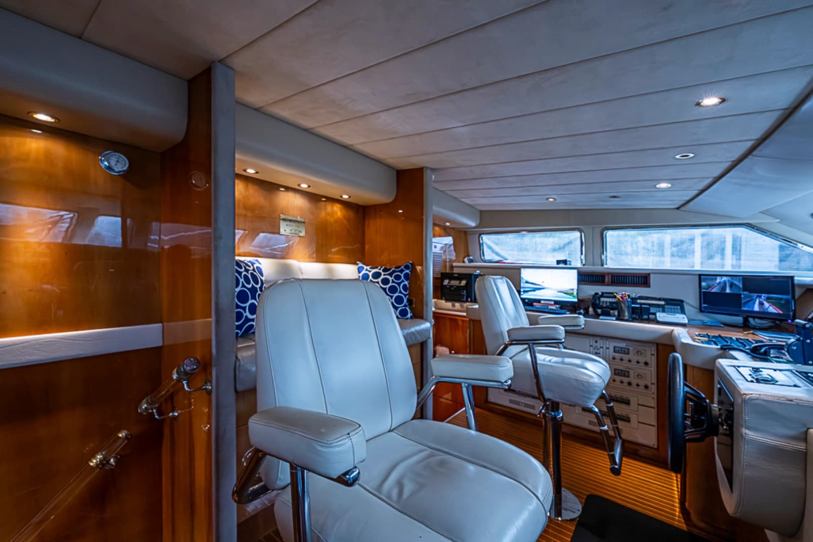 1994 Benetti Trideck
