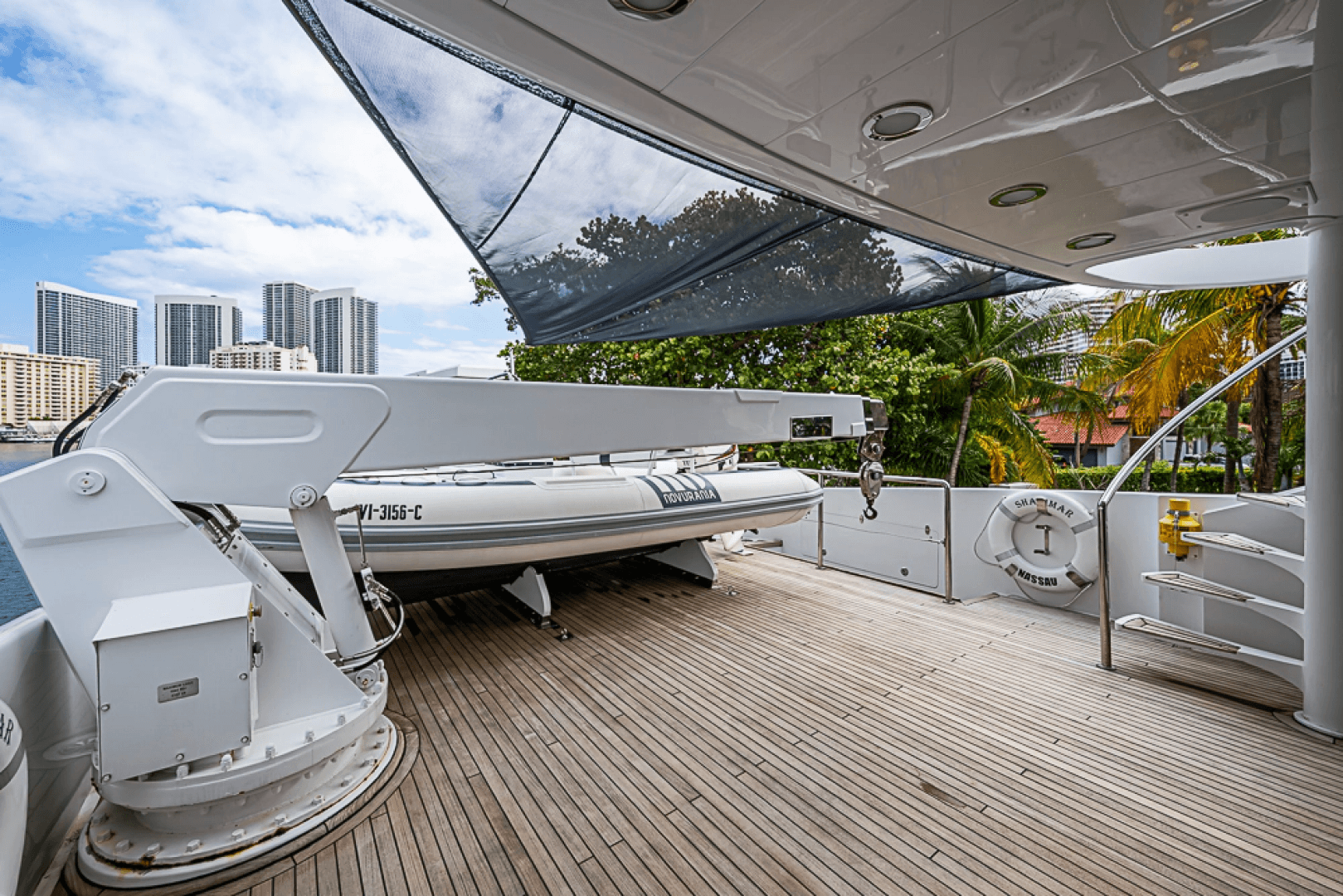 1994 Benetti Trideck