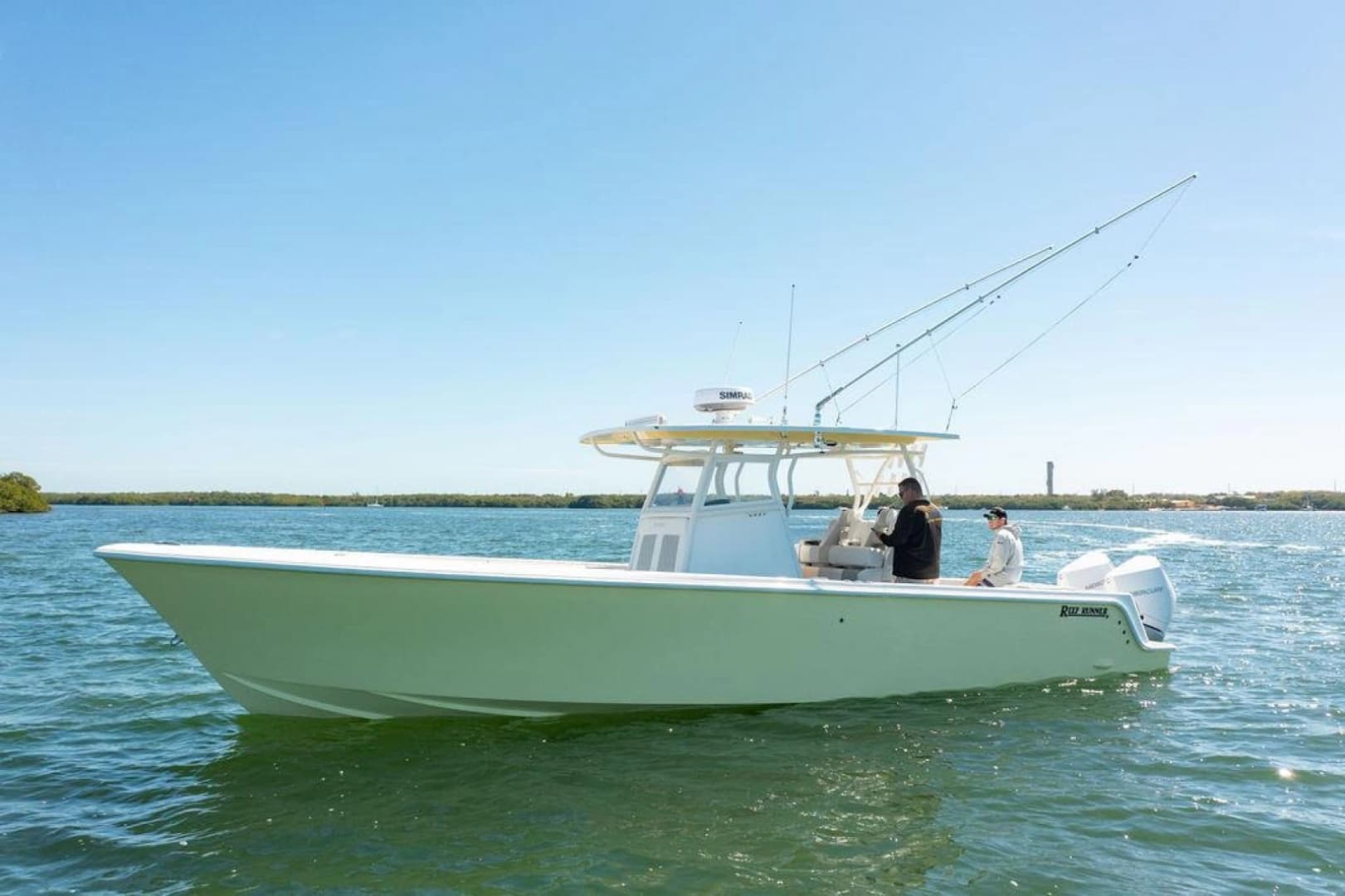 2023 Reef Runner 340 Center Console