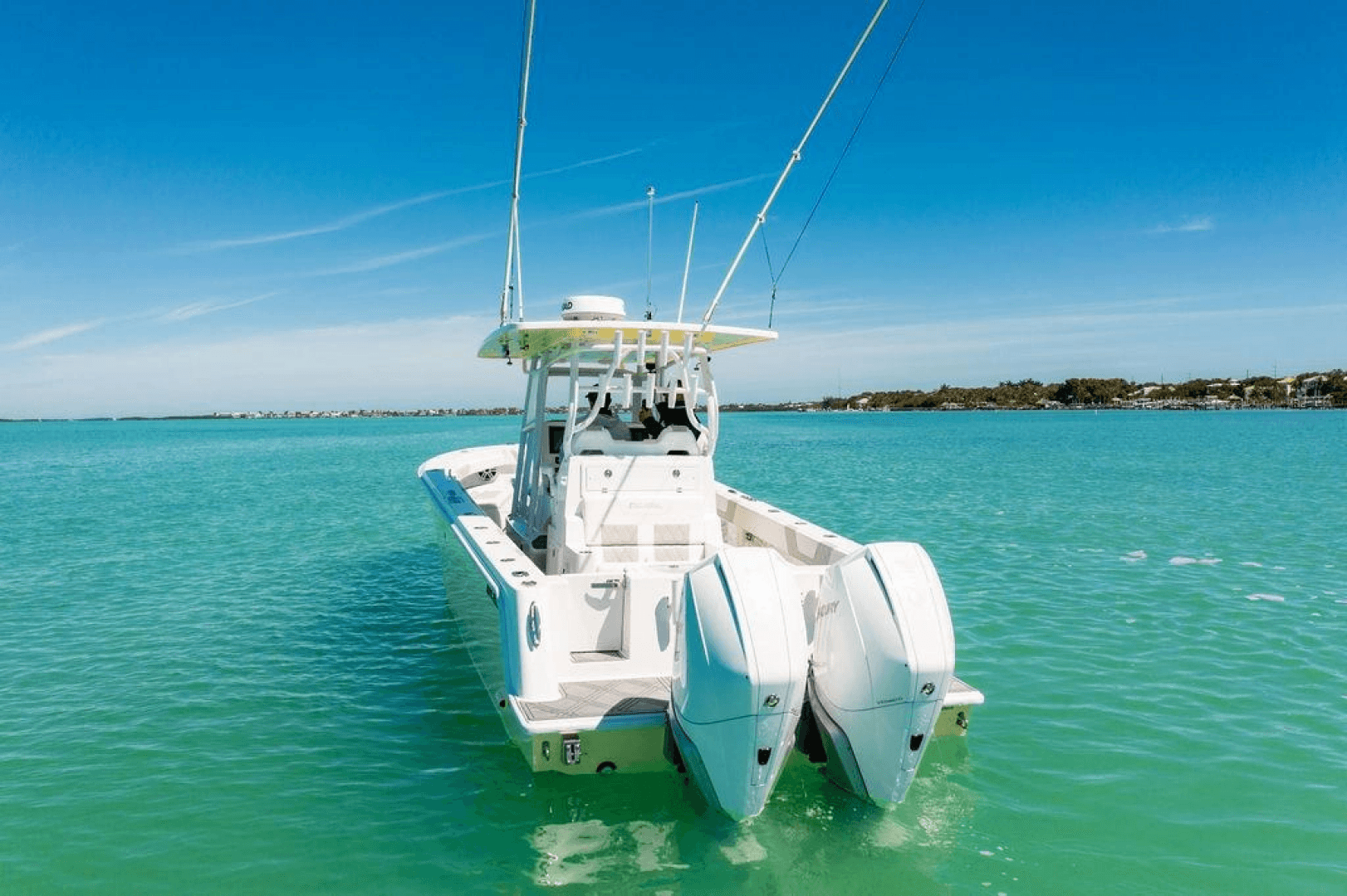 2023 Reef Runner 340 Center Console