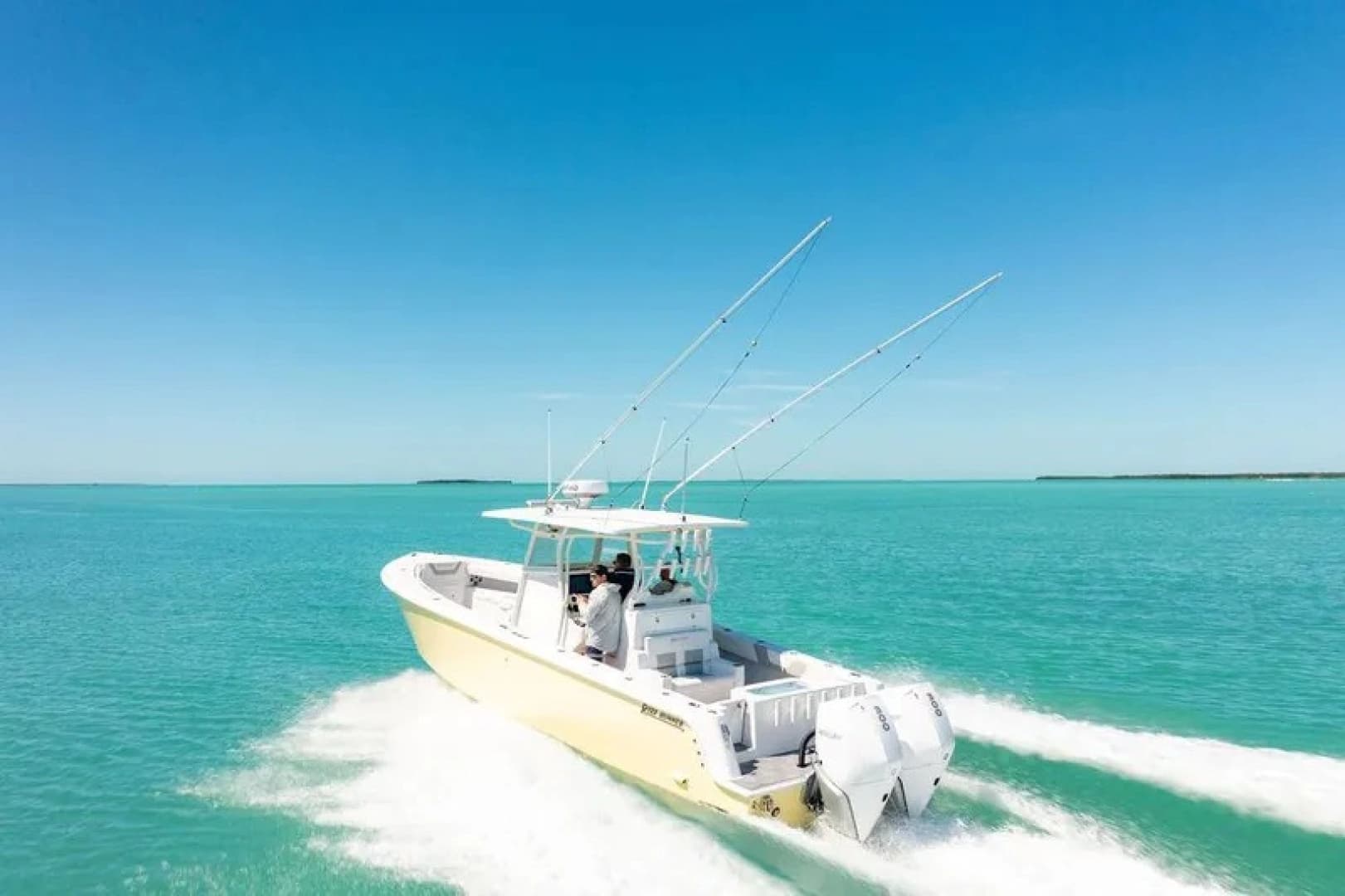 2023 Reef Runner 340 Center Console