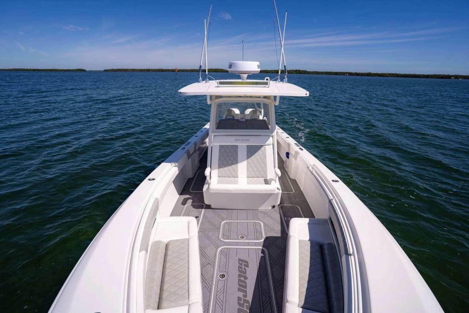 2023 Reef Runner 340 Center Console