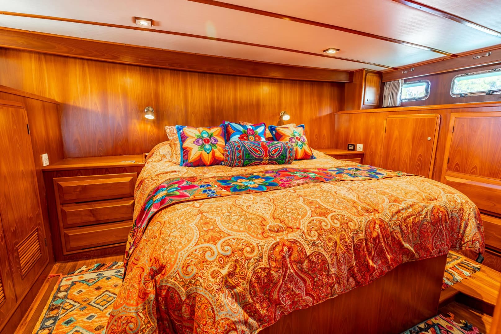 2009 DeFever 45 Motoryacht