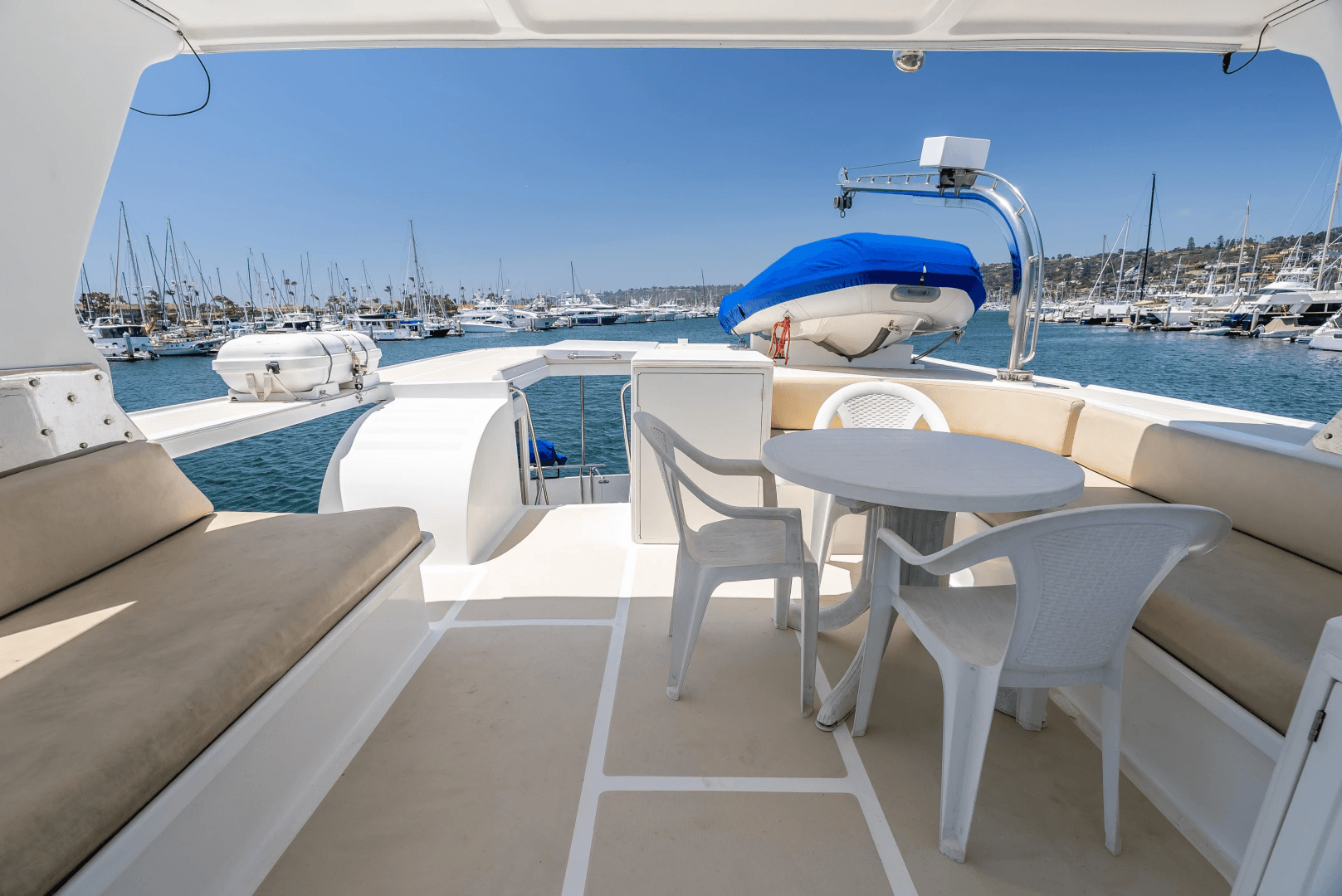 2009 DeFever 45 Motoryacht