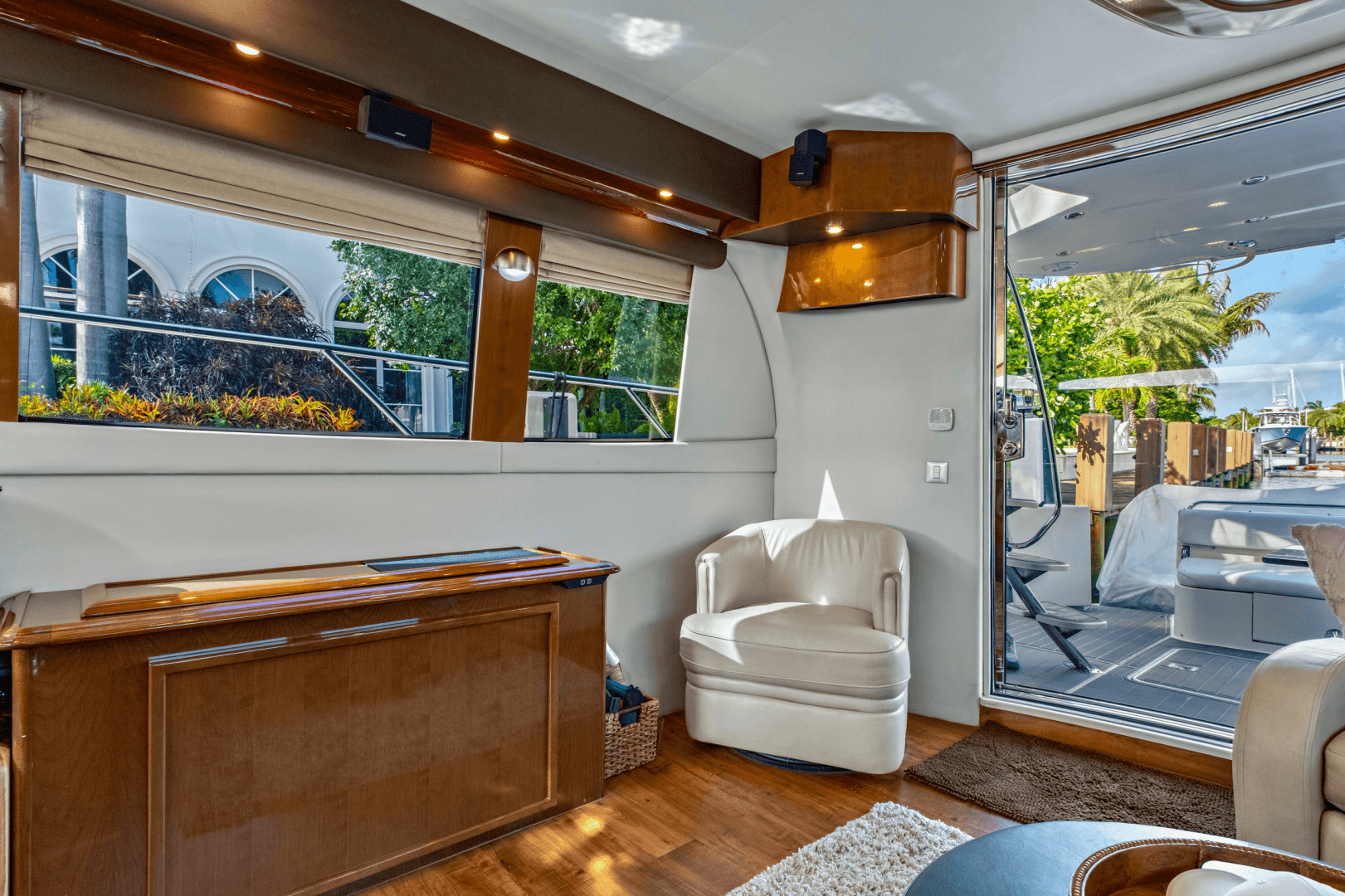 2009 Carver 56 Voyager