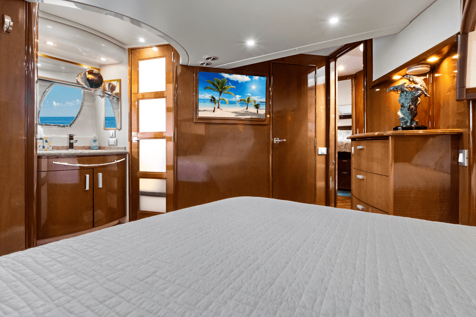 2009 Carver 56 Voyager