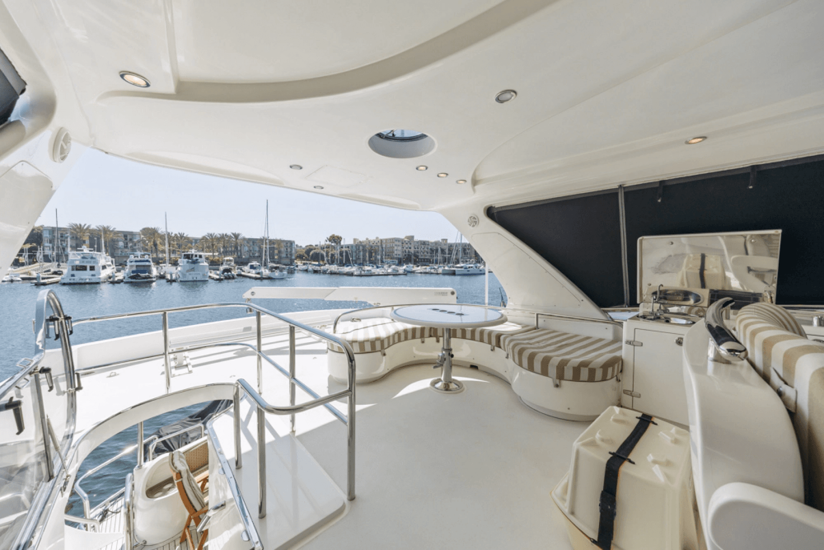 2005 Horizon 64 Elegance