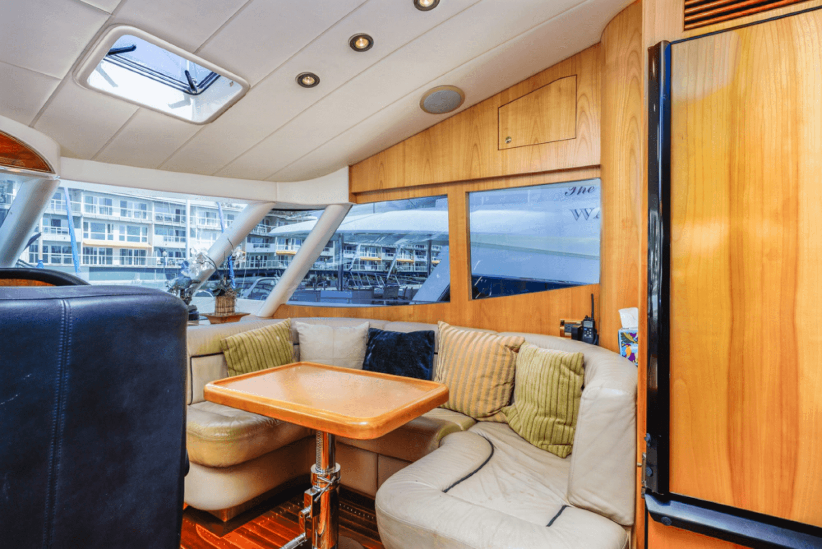 2005 Horizon 64 Elegance