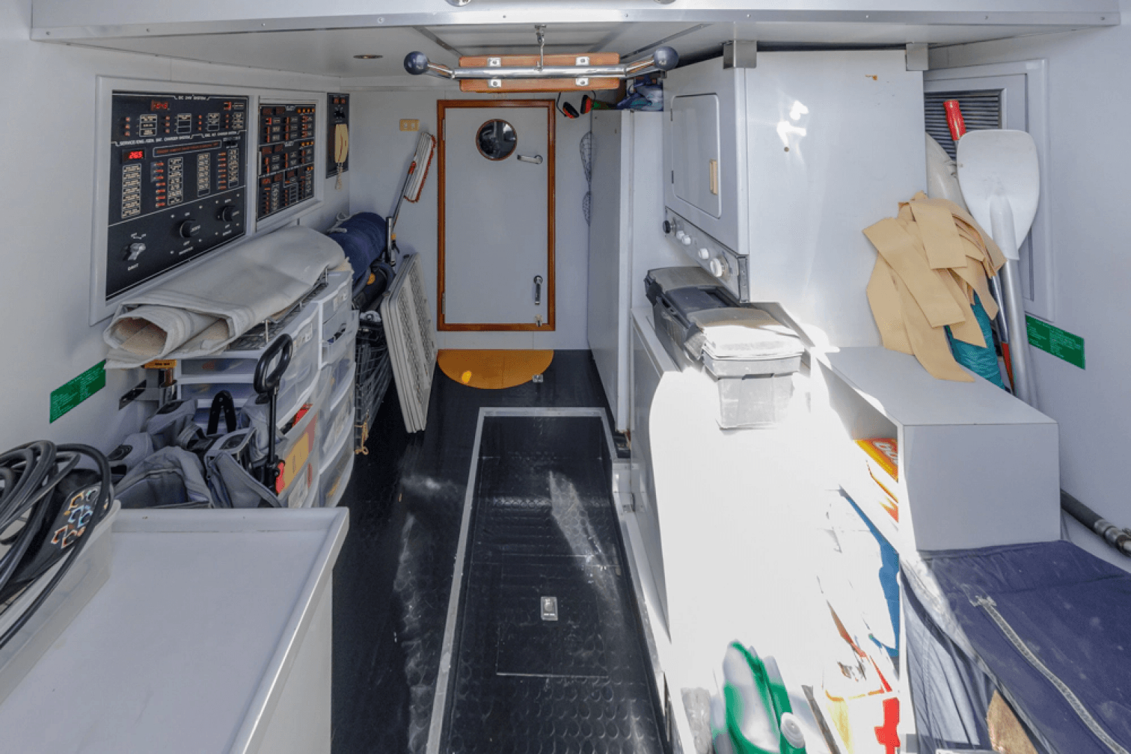 2005 Horizon 64 Elegance