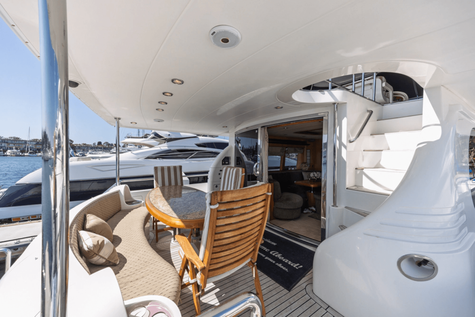 2005 Horizon 64 Elegance