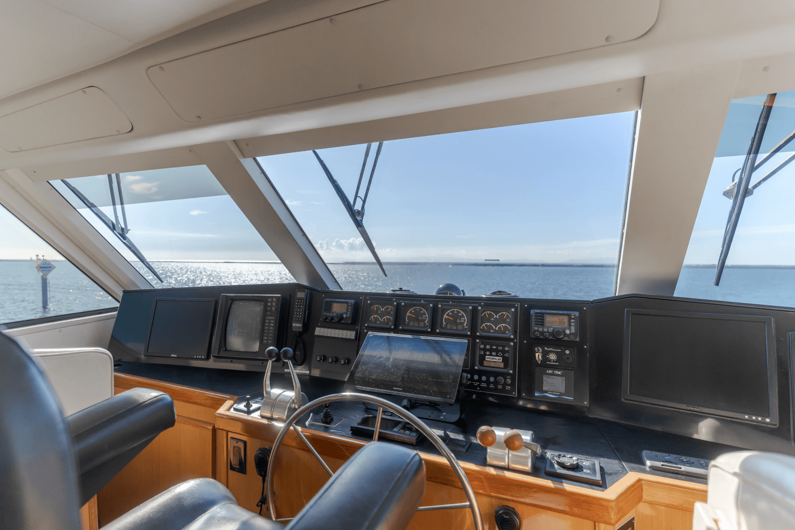 1999 Viking Enclosed Bridge