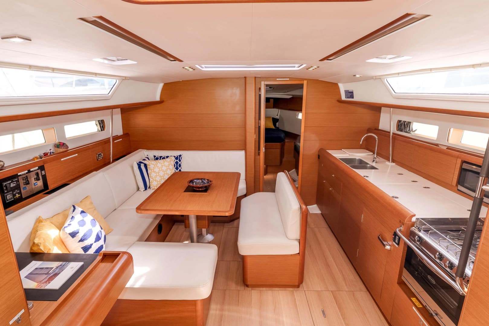 2018 Jeanneau Sun Odyssey 479
