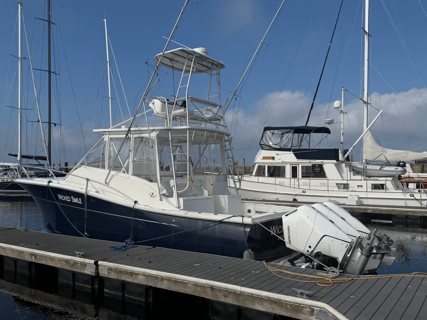 2010 Luhrs 37 OB Canyon Series