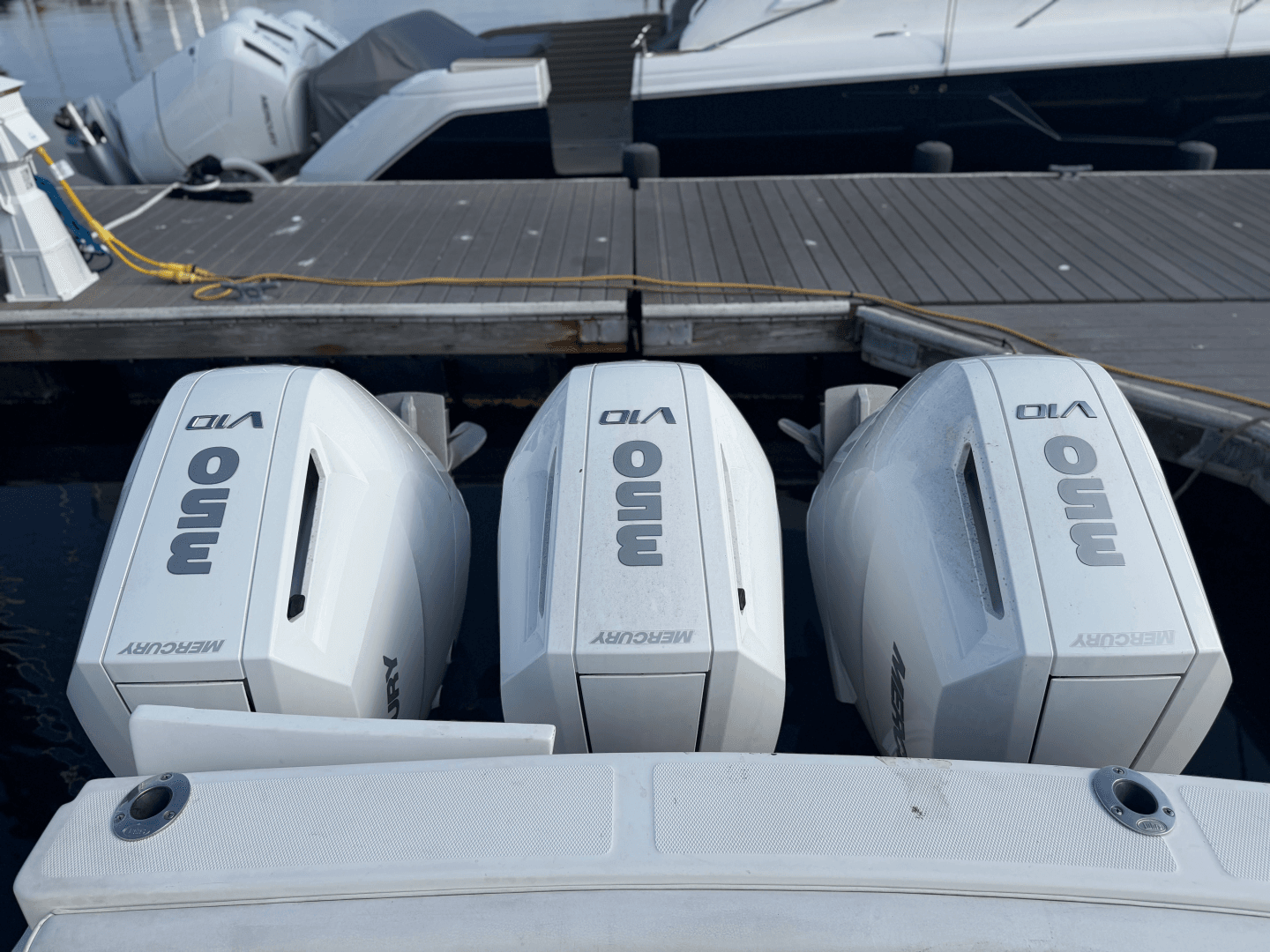2010 Luhrs 37 OB Canyon Series