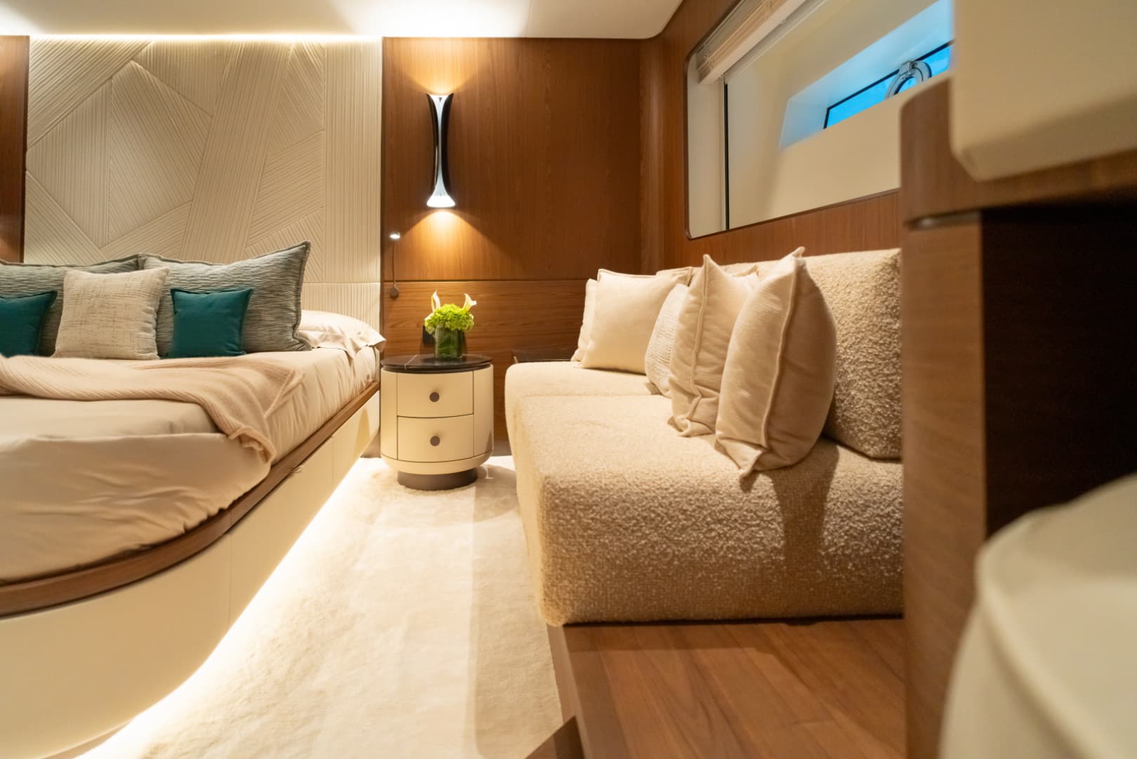 2027 Extra Yachts X90 Fast