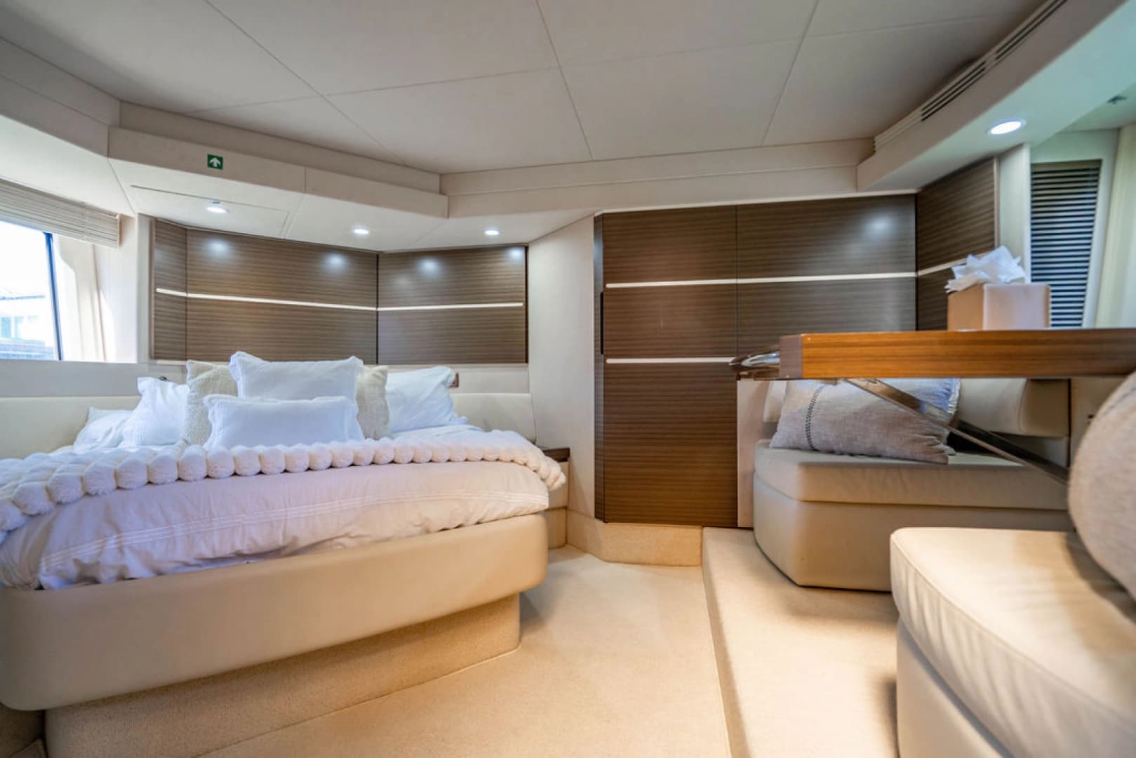 2015 Azimut 54 Flybridge