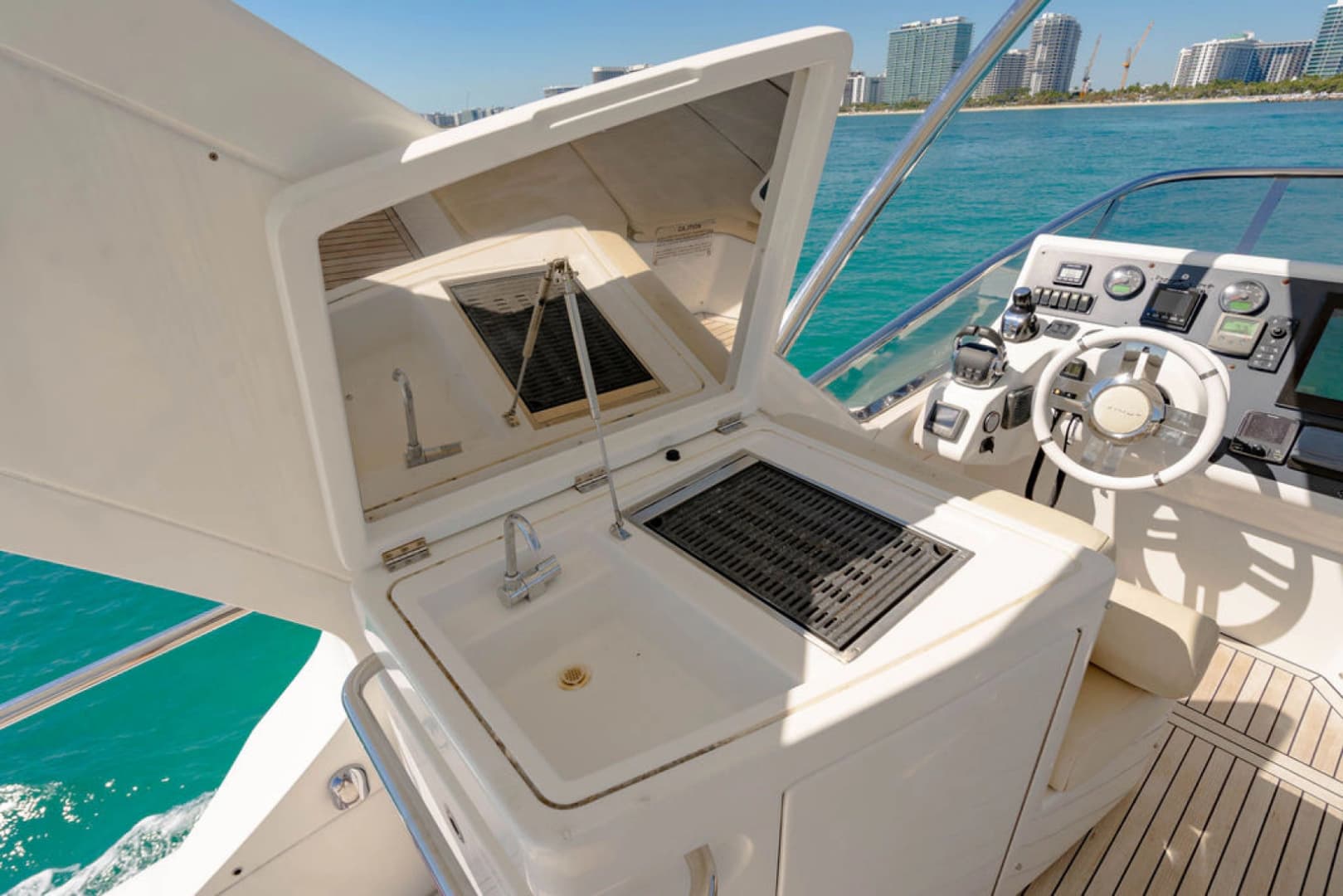 2015 Azimut 54 Flybridge