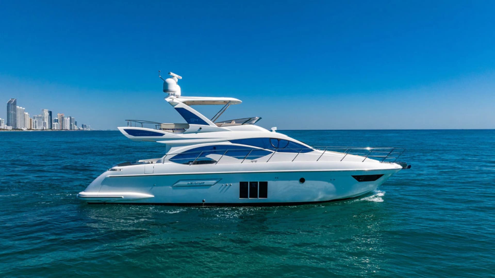 2015 Azimut 54 Flybridge