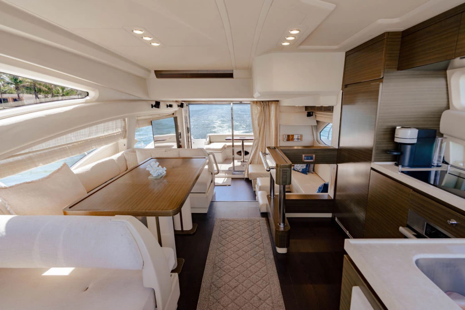 2015 Azimut 54 Flybridge